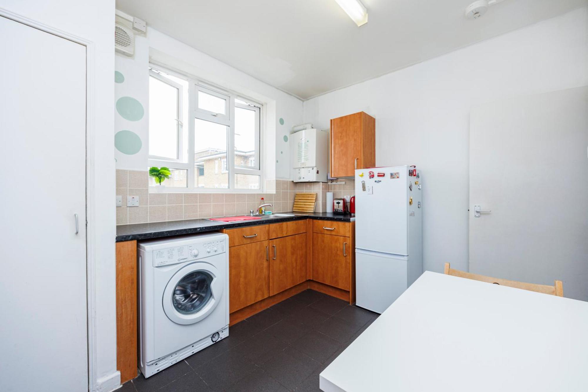 Apartamento Spacious 2-bedroom With Terrace, Garden Views & Free Wifi Near Olympic Stadium