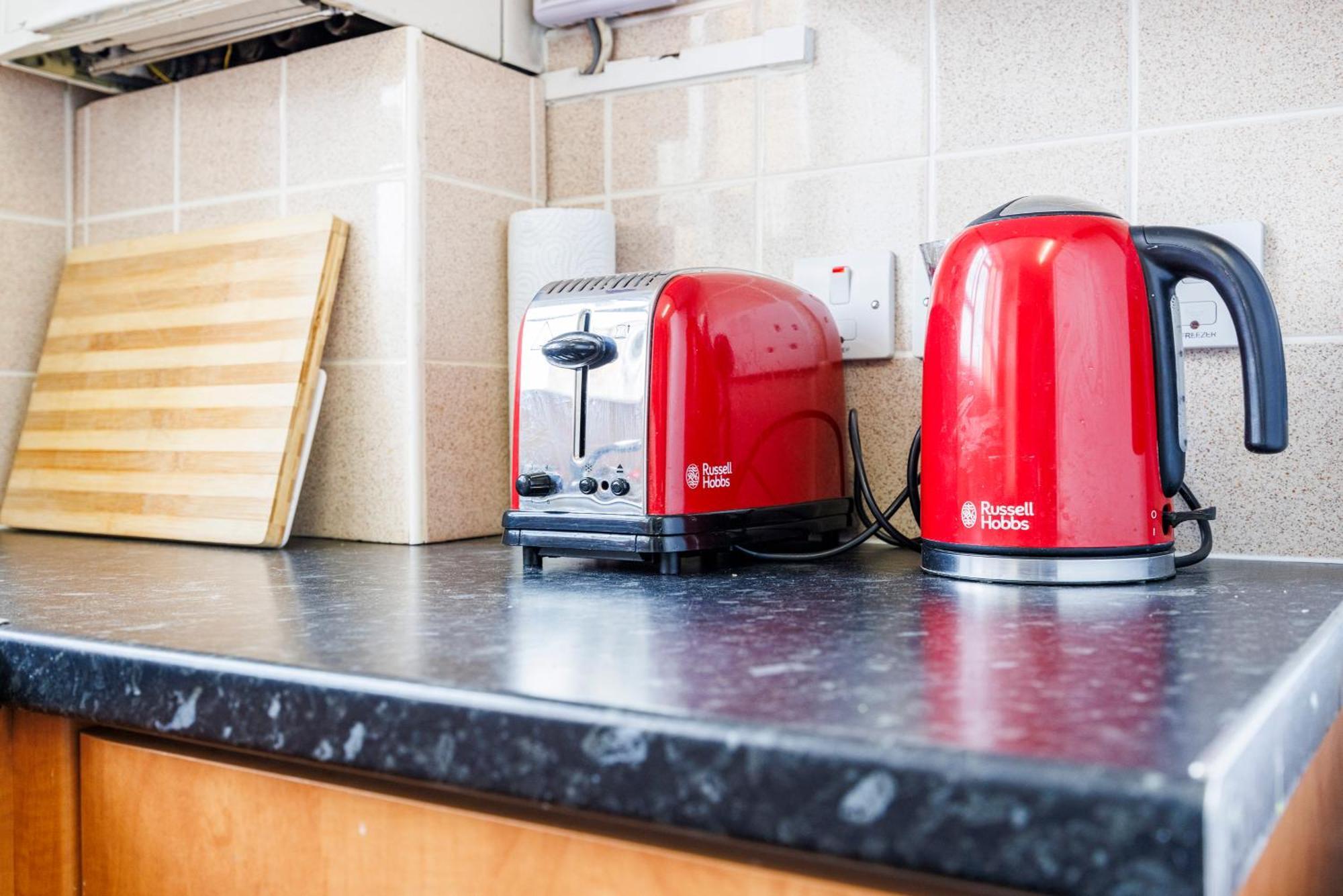 Spacious 2-bedroom With Terrace, Garden Views & Free Wifi Near Olympic Stadium Apartamento
