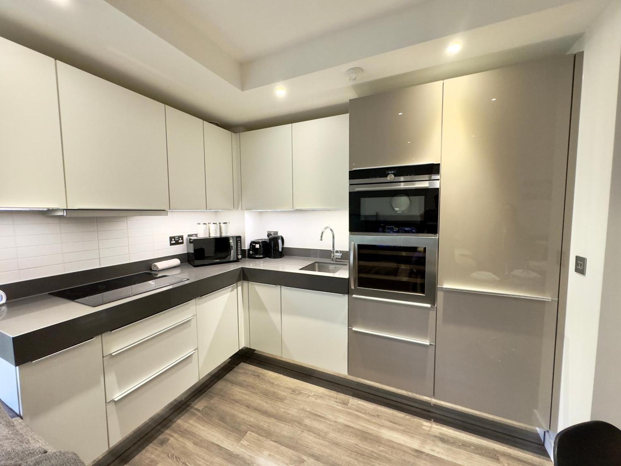 Apartment Modern Close To Tower Bridge, Sky Garden, Train And Much London