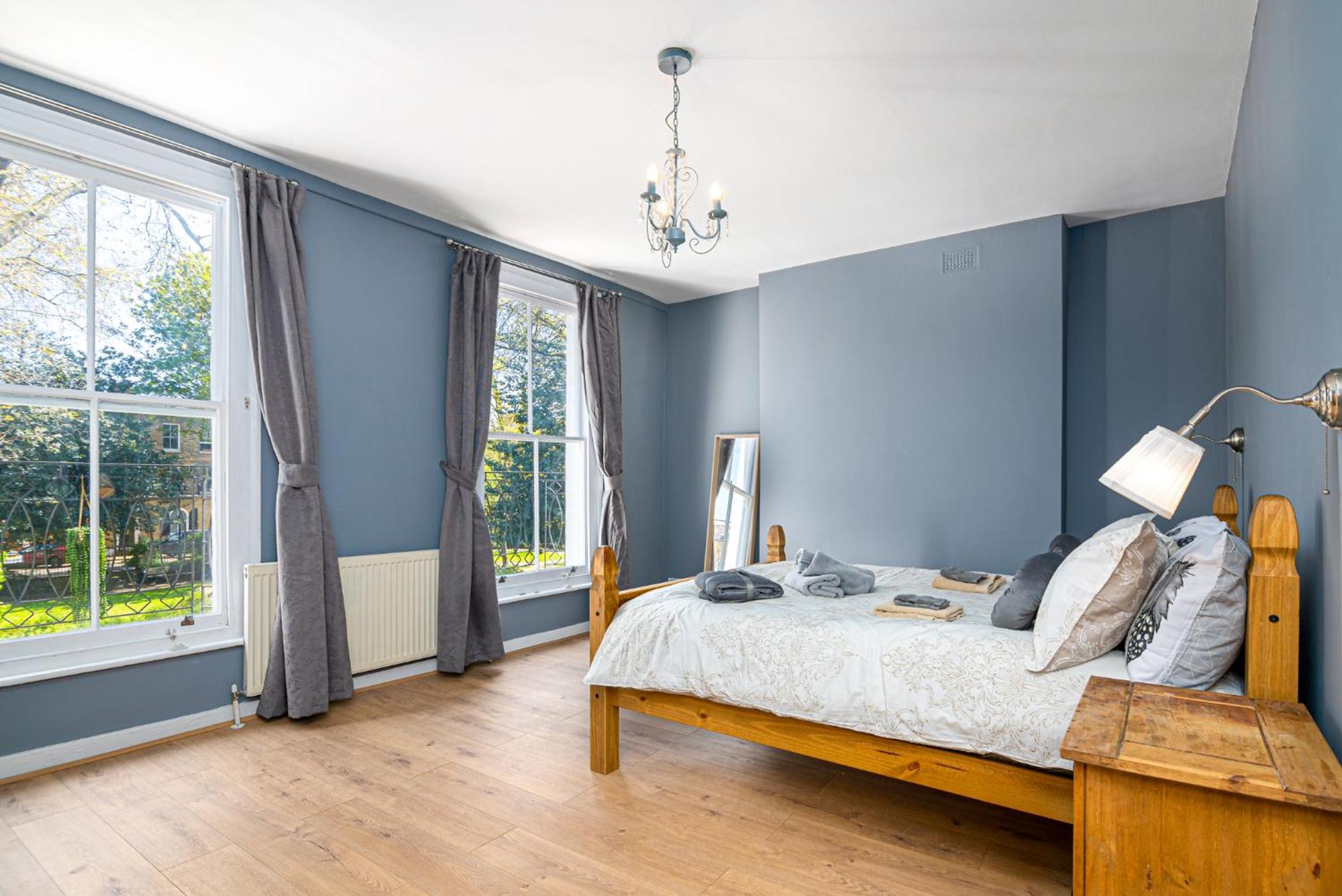 Beautiful House New Refurbished Guest house