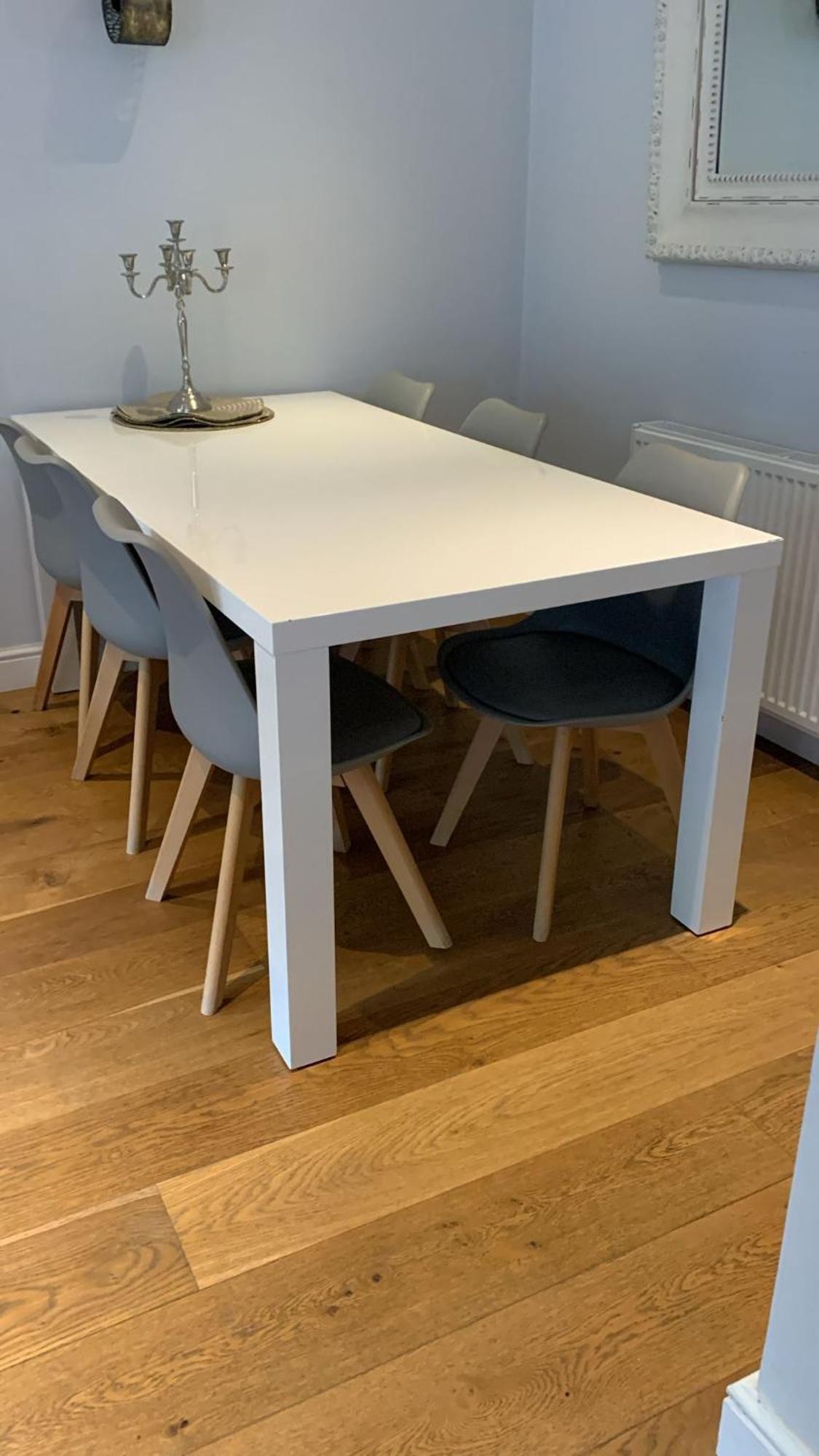 Three Bedroom By Beautiful Park Apartment *
