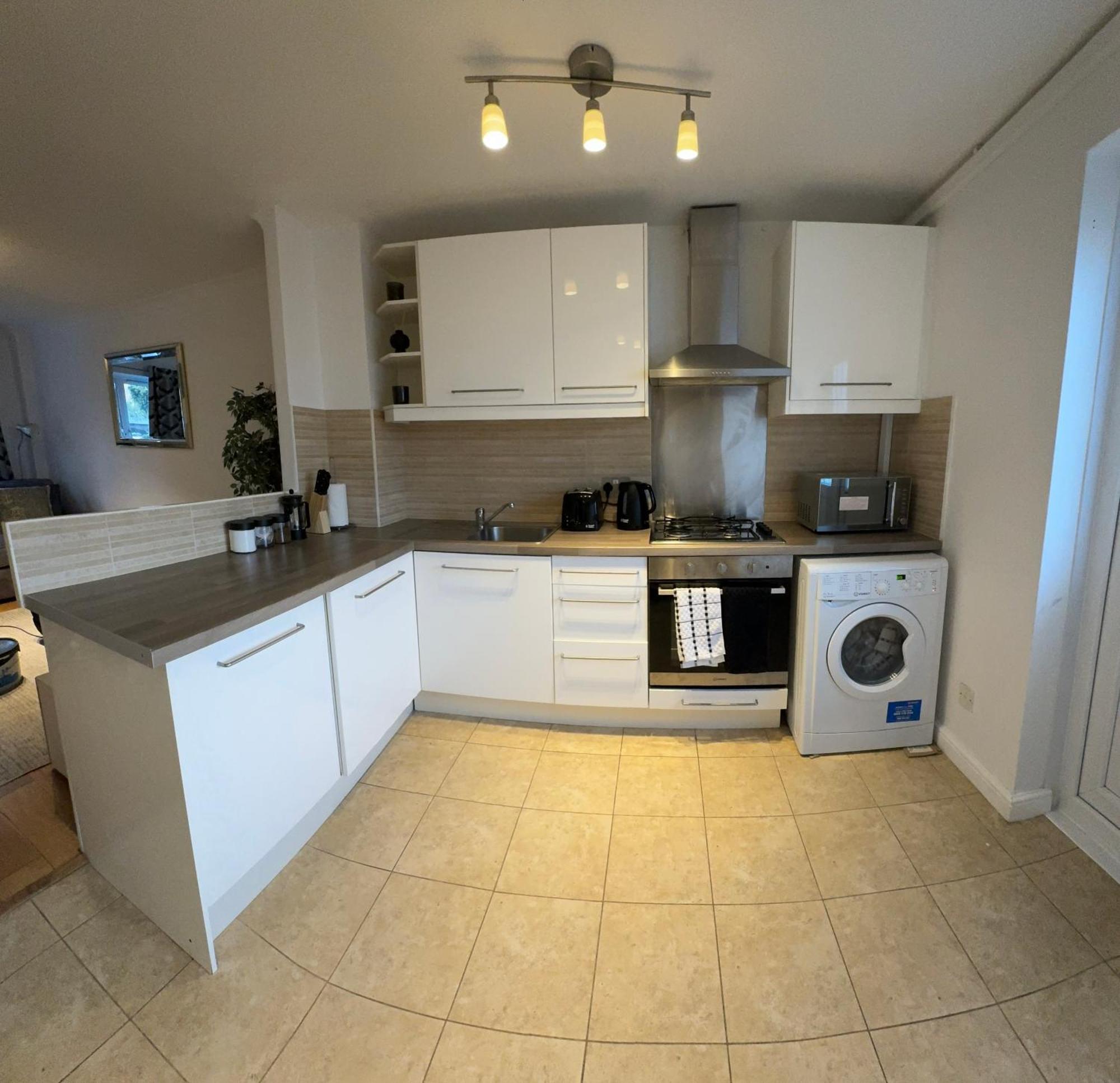 2 Bed House Near Canary Wharf Holiday home London