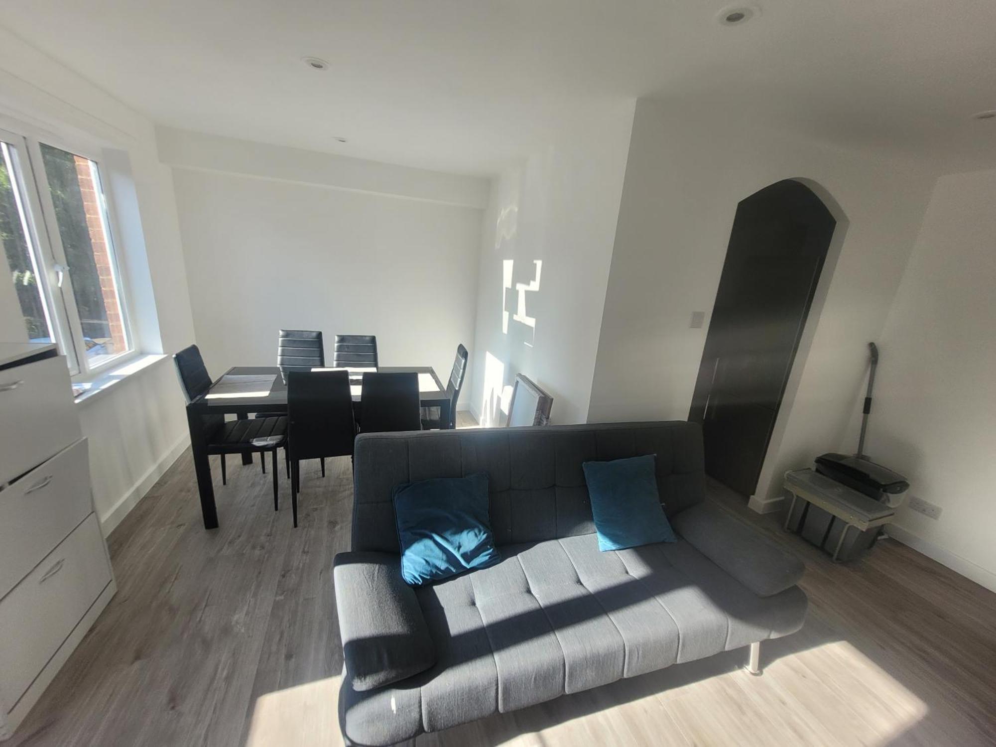 Private Rm In A 2 Bed Near 4 Train Stations Hospedagem domiciliar Londres