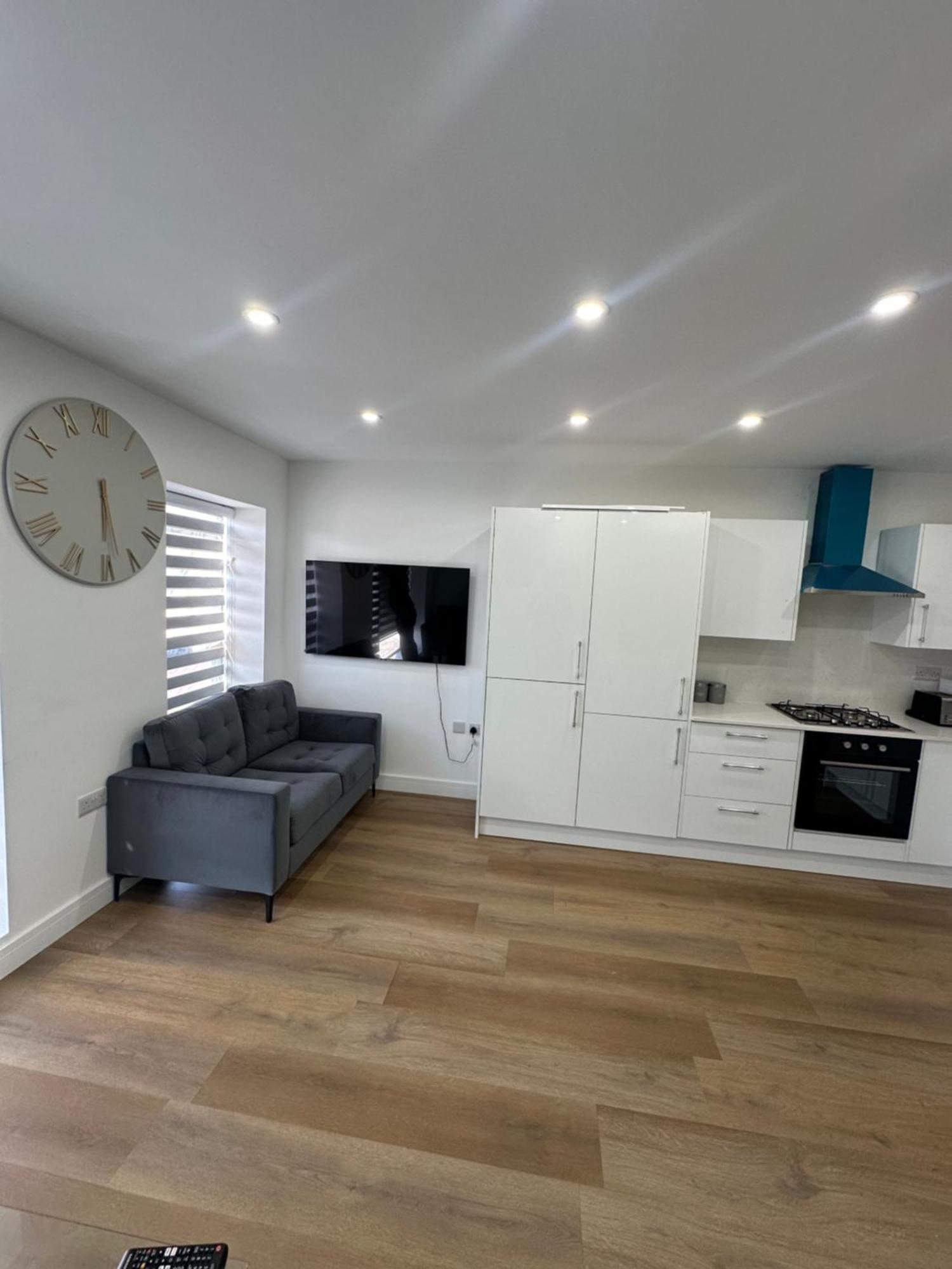 Apartment Ah Livings London