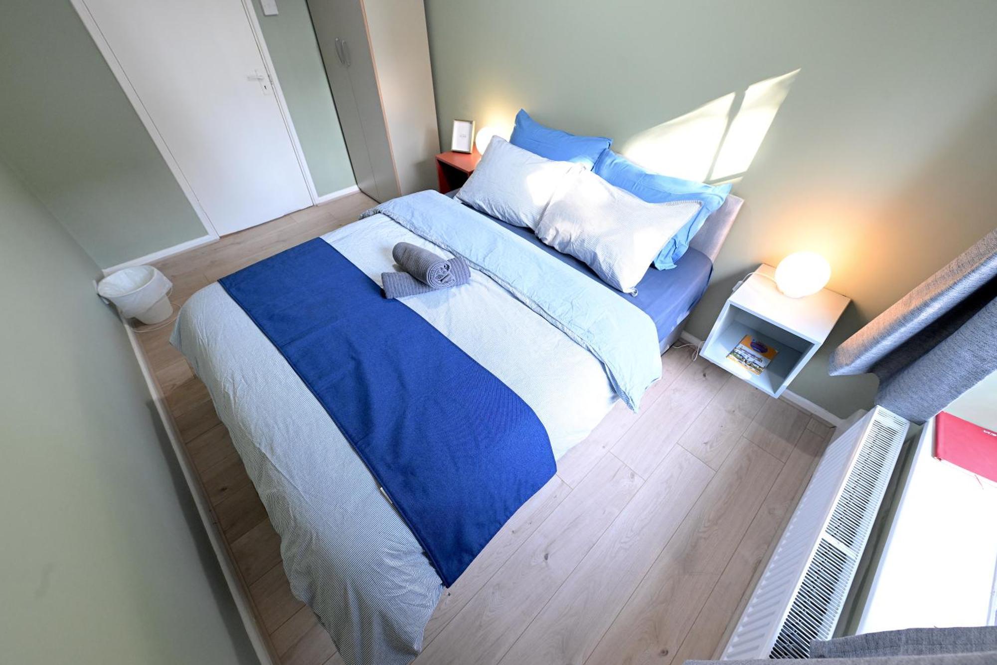Apartamento 2 Bedroom Flat In - Old St - Zone 1 *