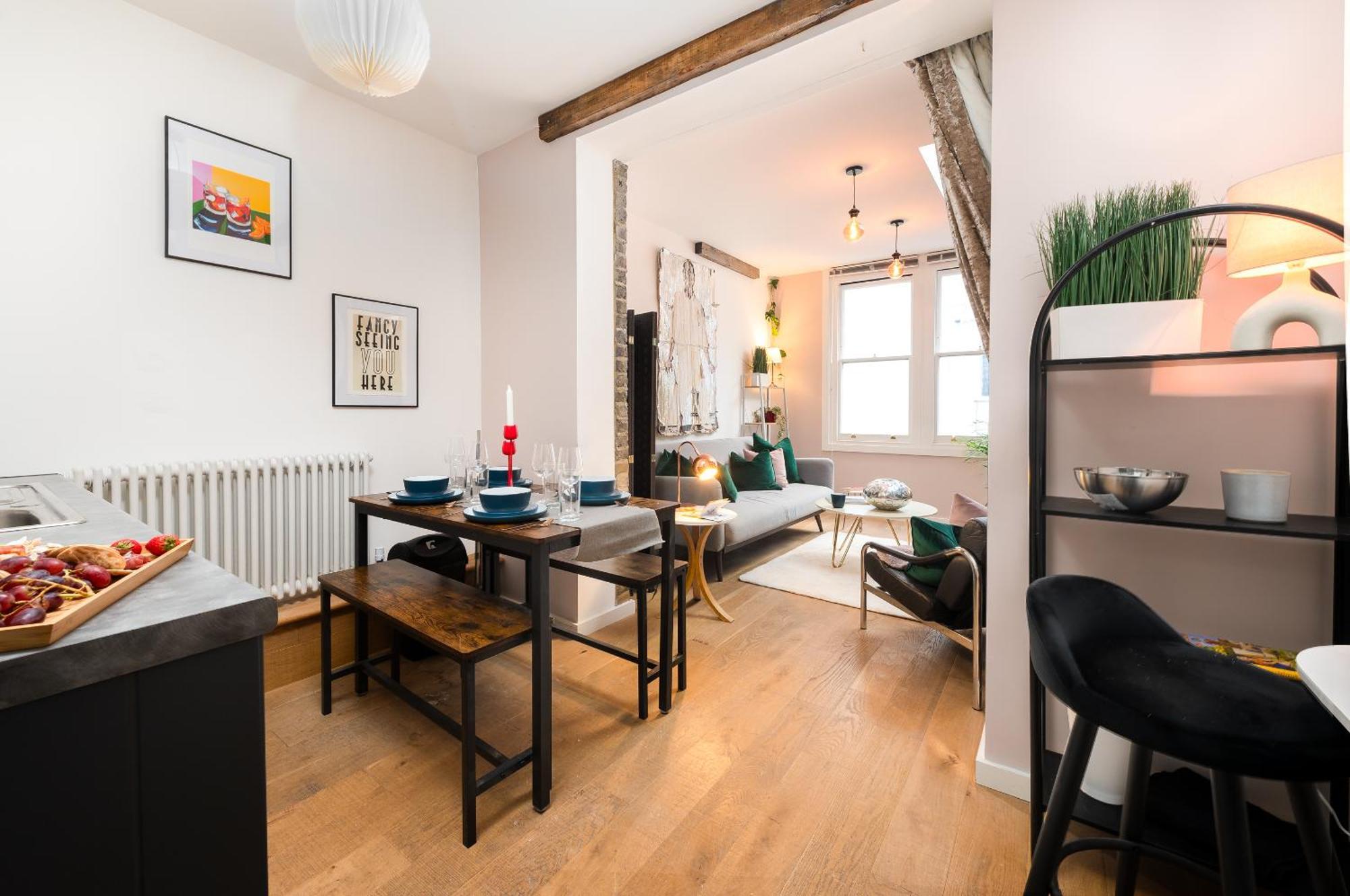 1br Stylish Flat By Hostarahomes, Near Liverpool Street, Prime Location, Sleeps Up To 4 Apartment