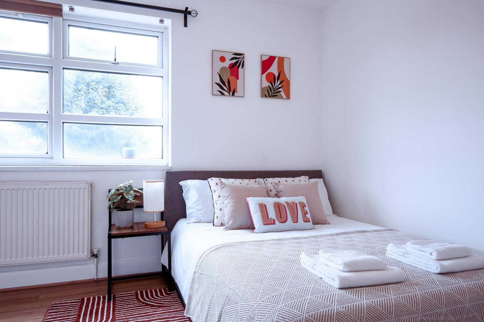 Stratford Gem- Stylist Spacious * London