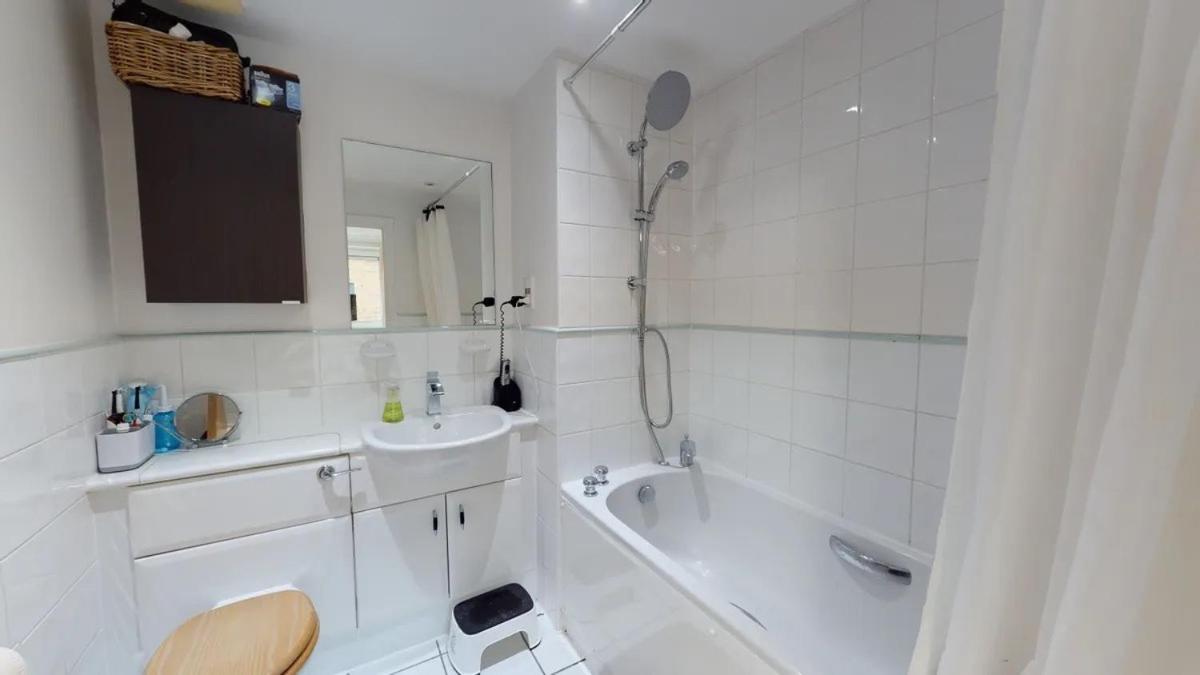 Londwell, Canary Wharf Loft With Panoramic Balcony * London