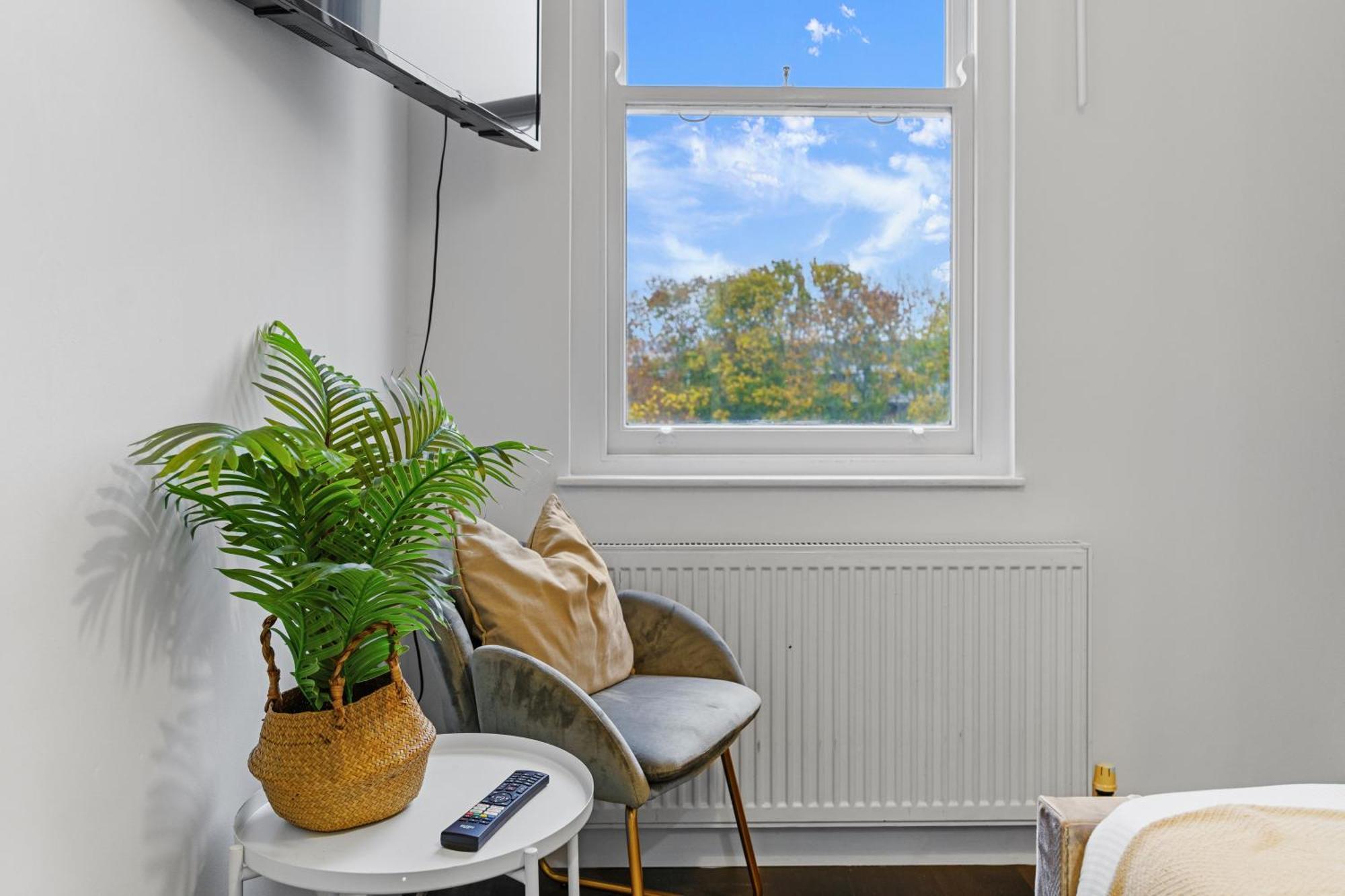 Affordable One Bedroom & In *