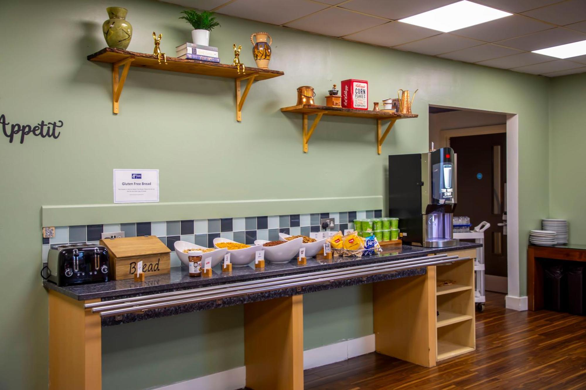 Hotel Express Royal Docks By Ihg
