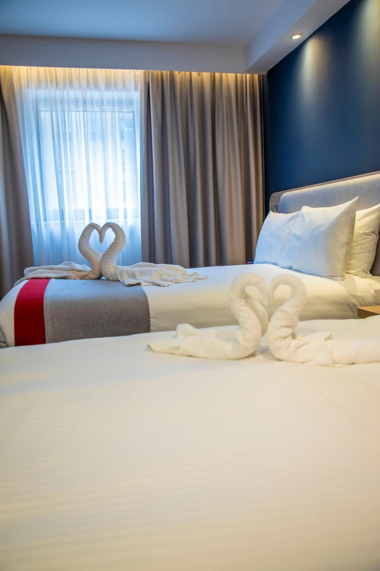 Express Royal Docks By Ihg Hotel 3*