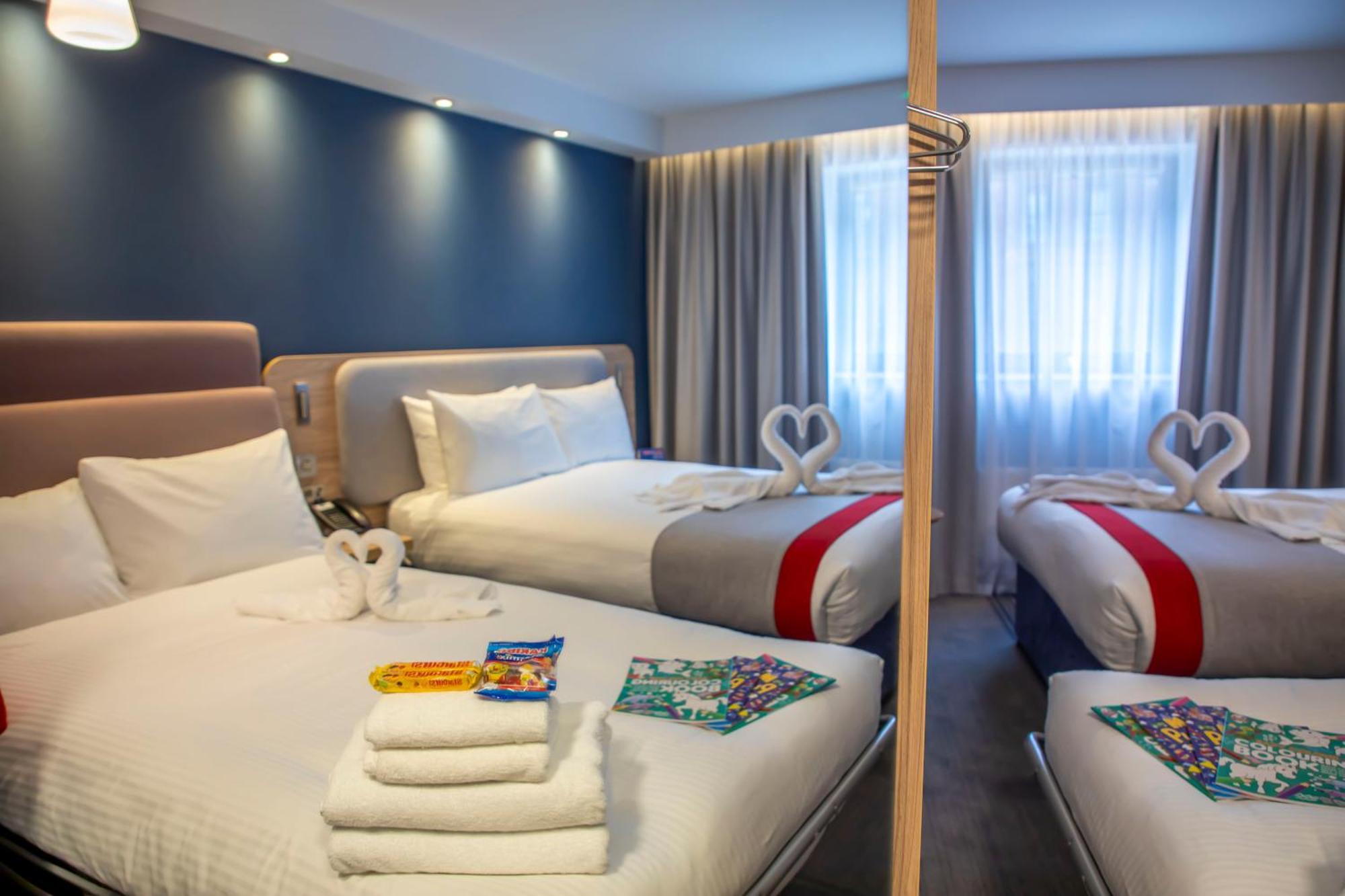 Express Royal Docks By Ihg Hotel 3*
