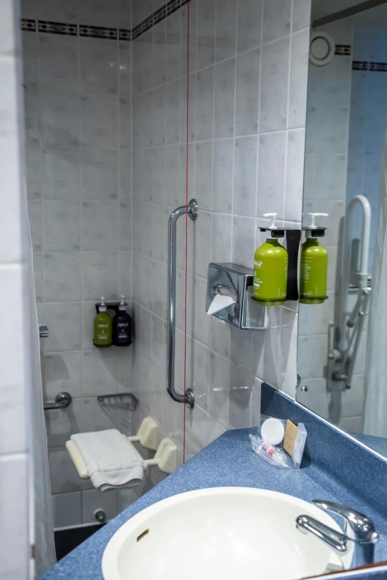 Express Royal Docks By Ihg 3*