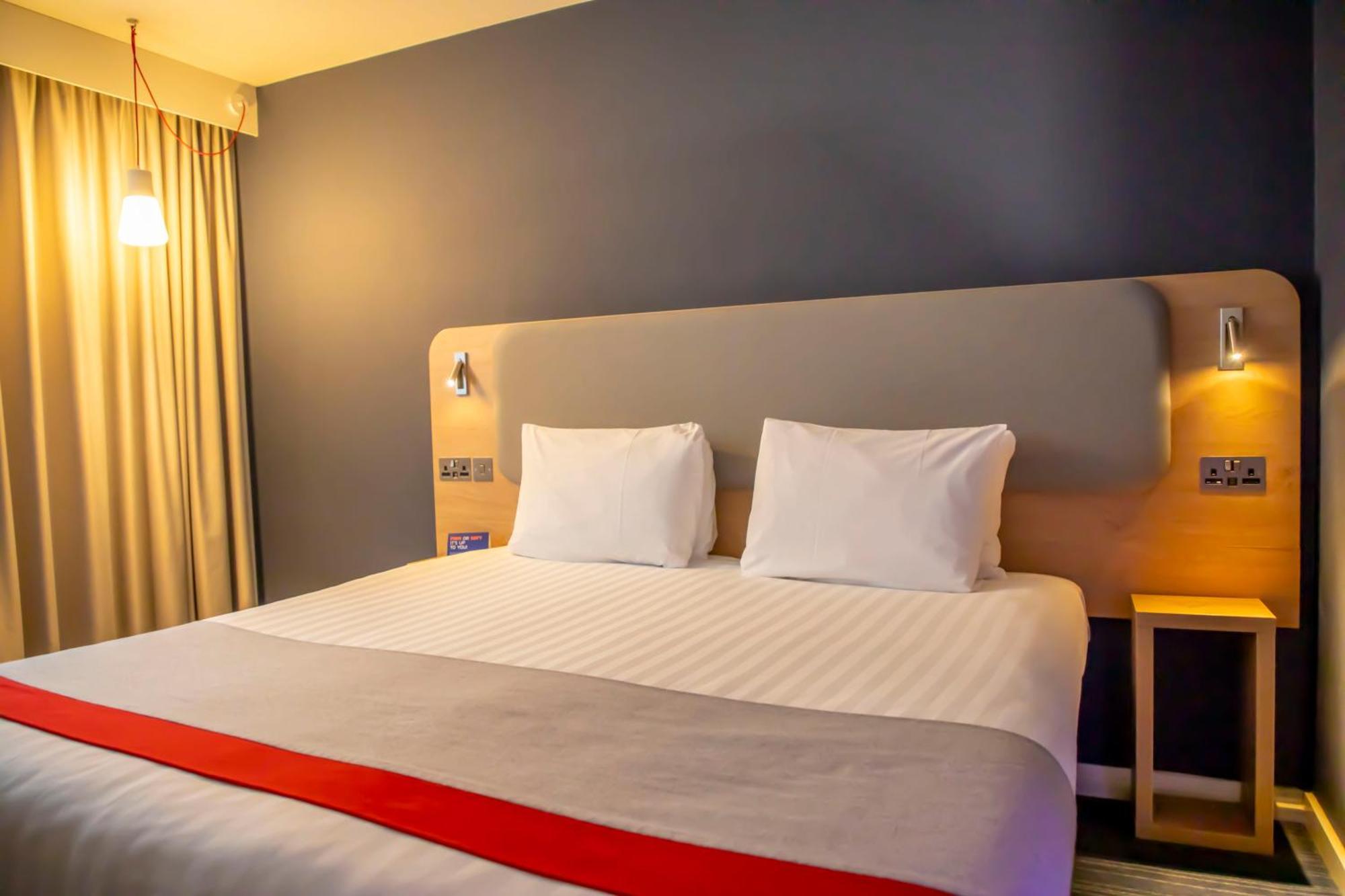 Express Royal Docks By Ihg London