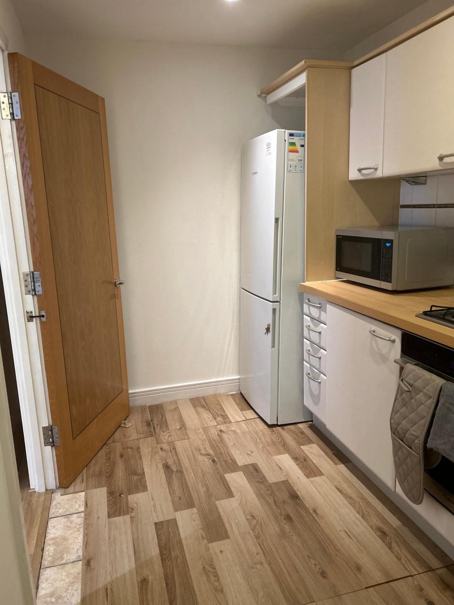 Comfy 2bed Near O2 Canary Wharf Excel London