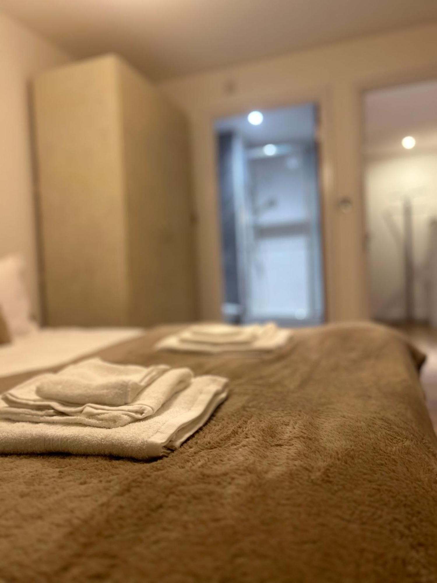 Comfy 2bed Near O2 Canary Wharf Excel London