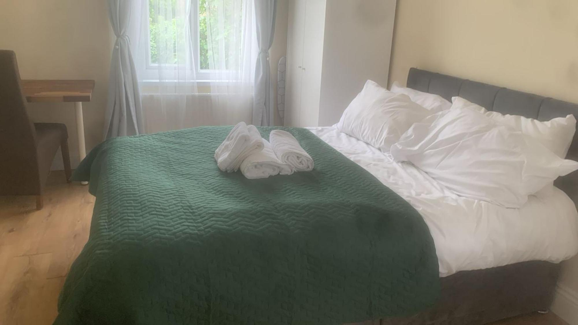 Bed & Breakfast Specious Flats