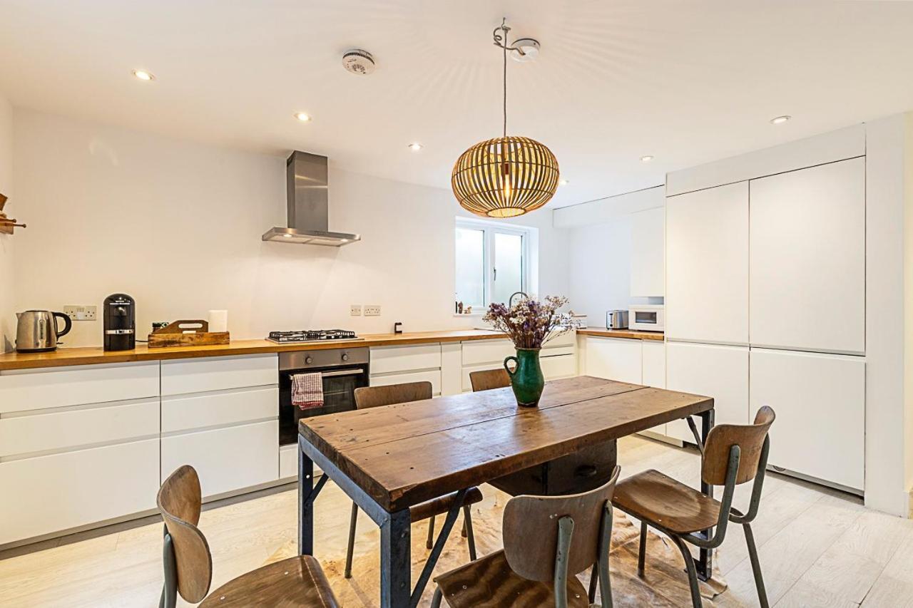 Tranquil 2 Bedroom In East *