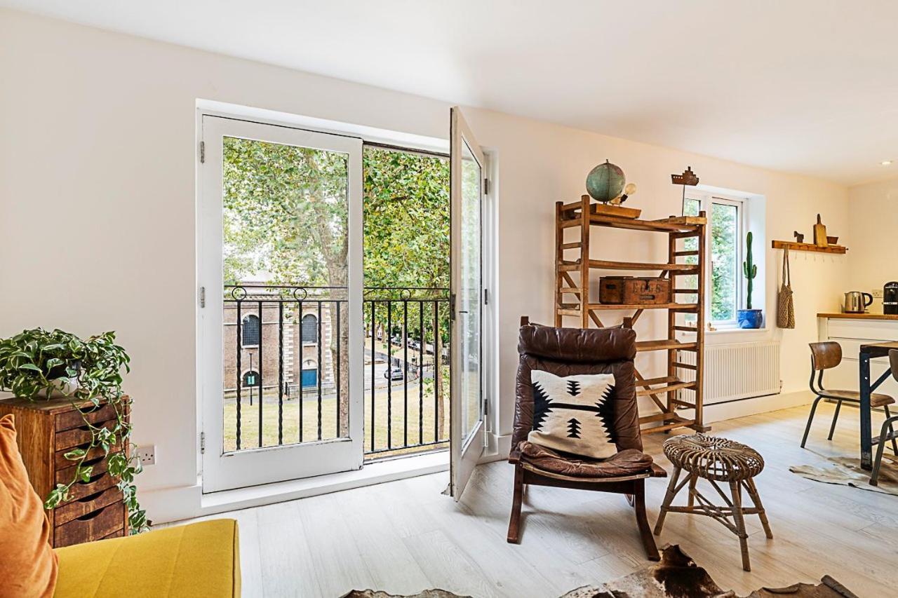 Tranquil 2 Bedroom In East Apartment