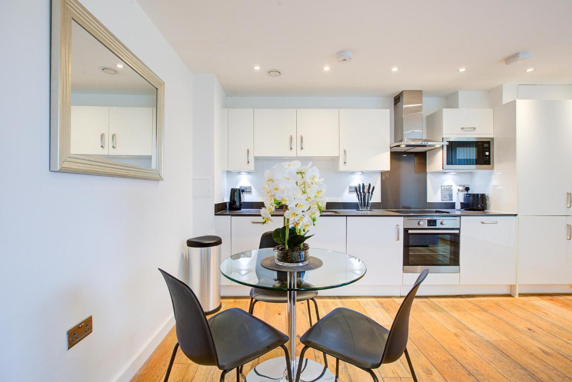 Apartment Hybrid Resi Greenwich Near O2 Arena
