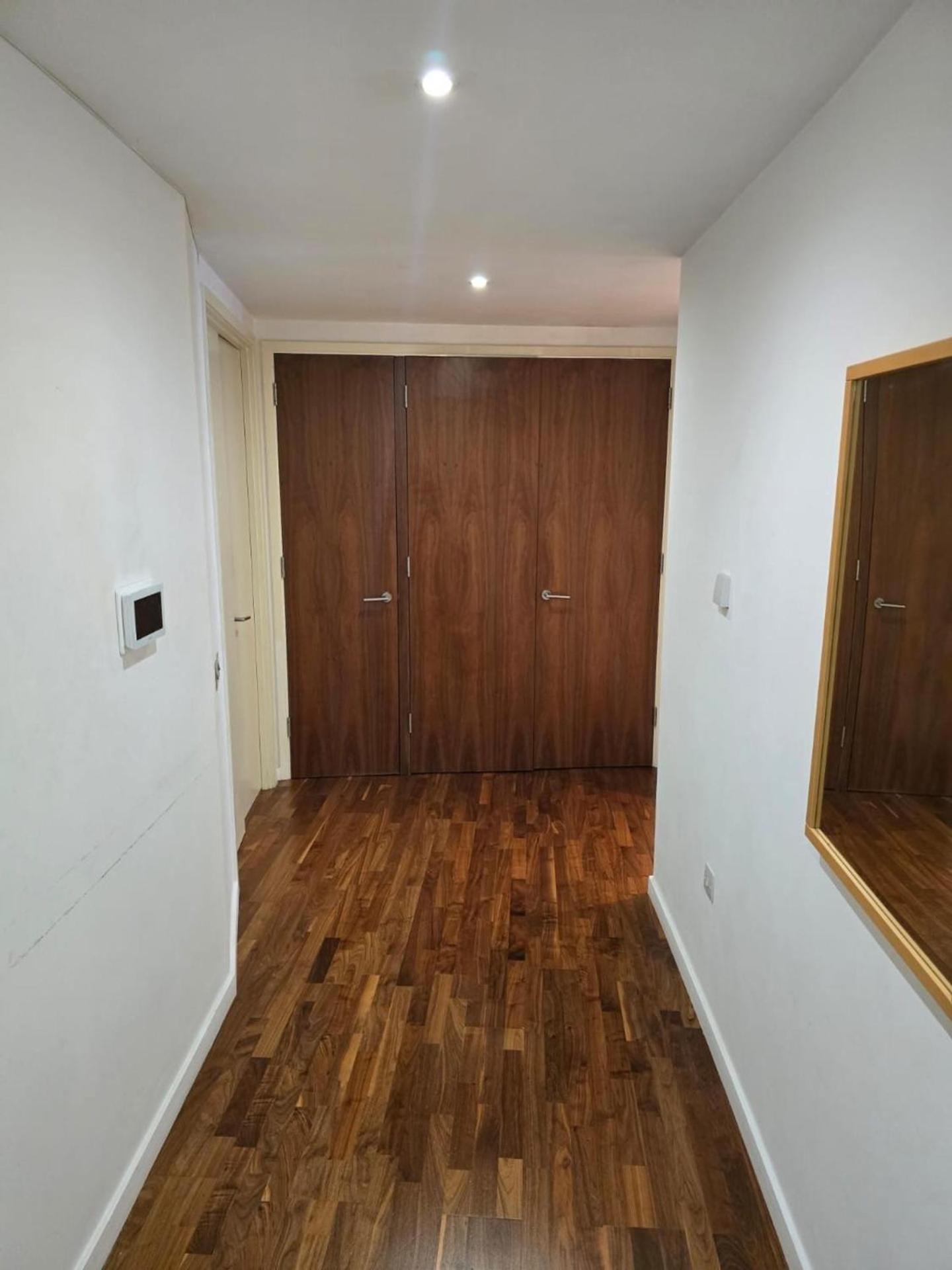 2 Bed Canary Wharf Apartamento