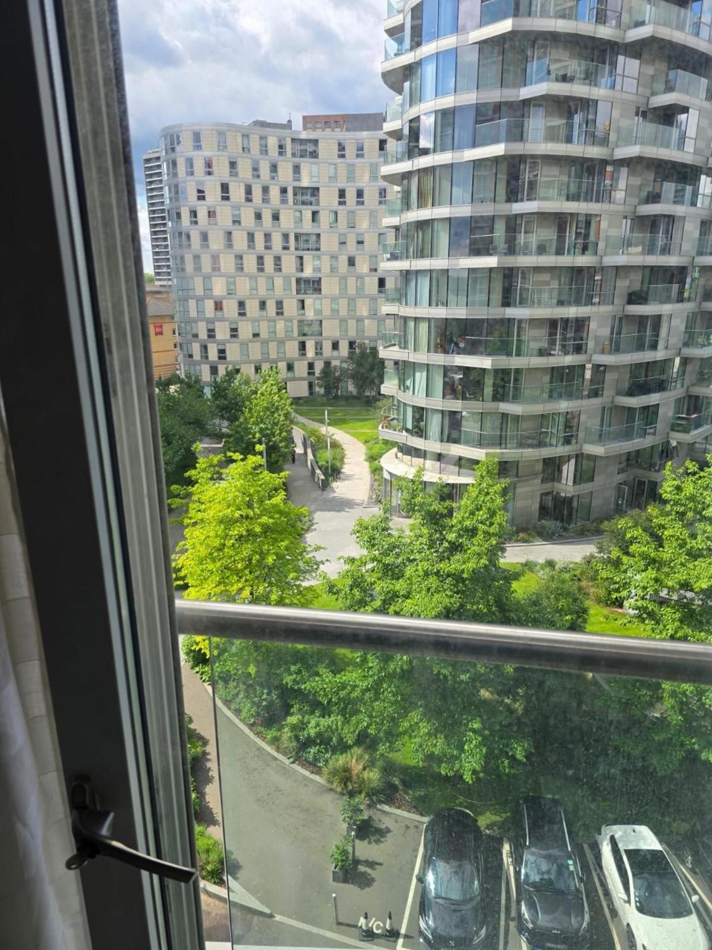 Apartamento 2 Bed Canary Wharf Londres