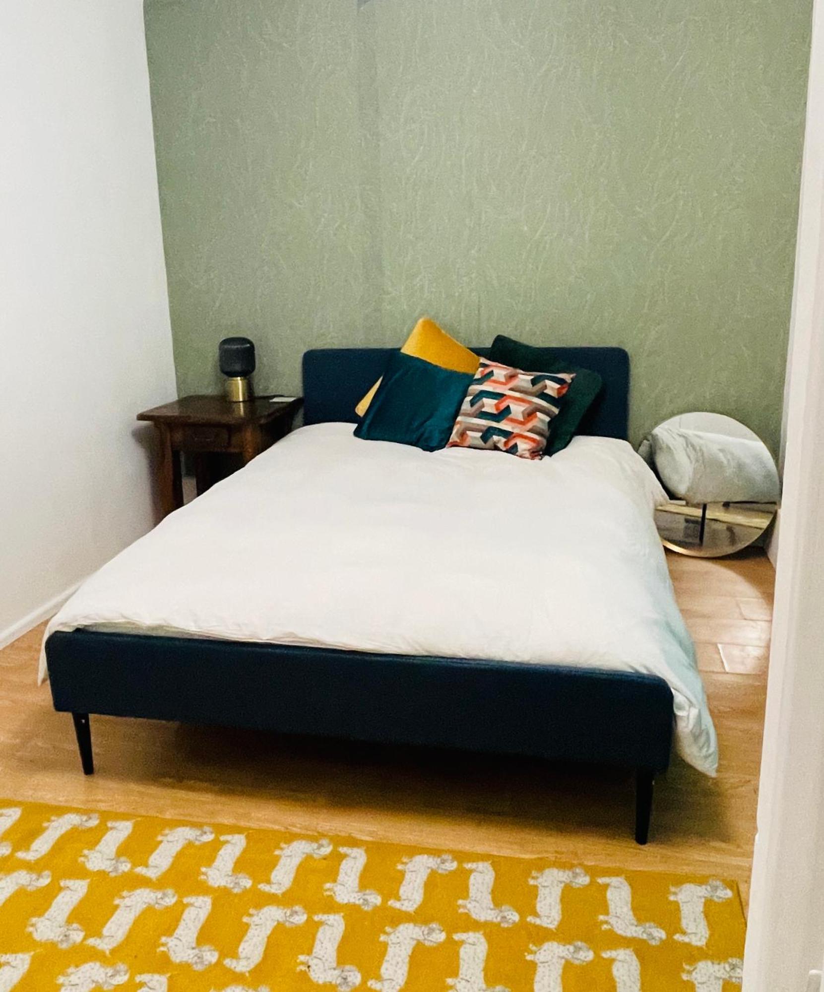 Apartment The Old Mill London