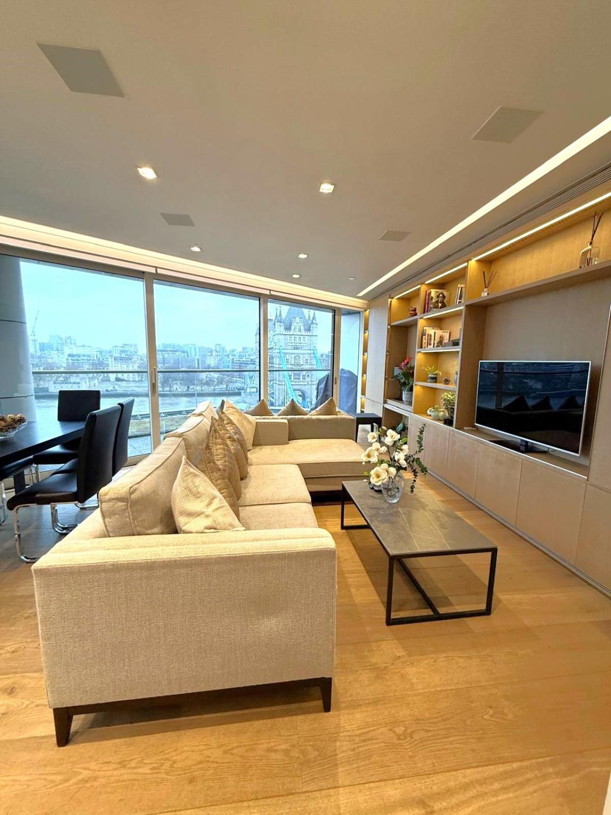 Tower Bridge Amazing View Luxury 3 Beds Apartment