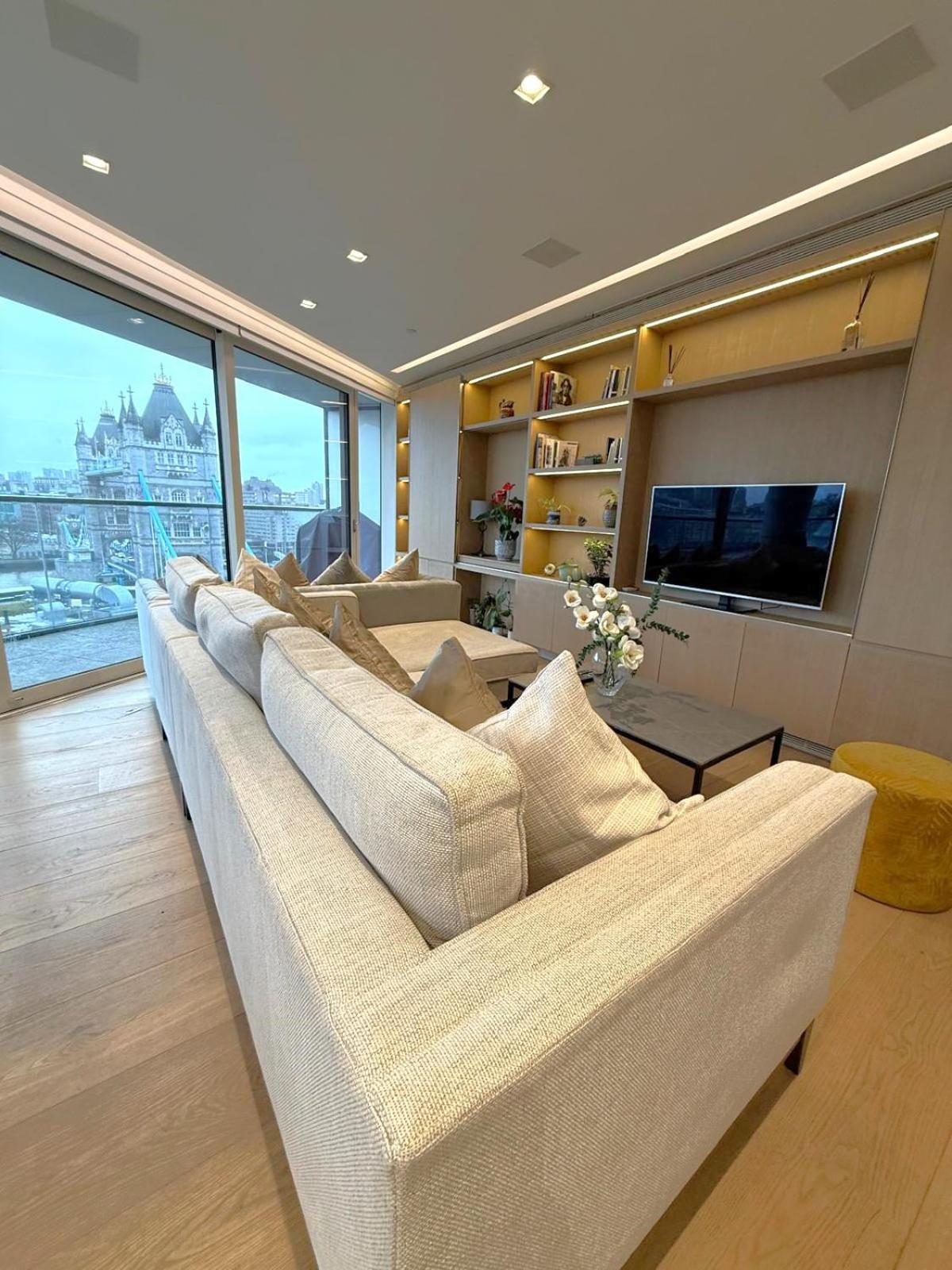 Apartment Tower Bridge Amazing View Luxury 3 Beds London