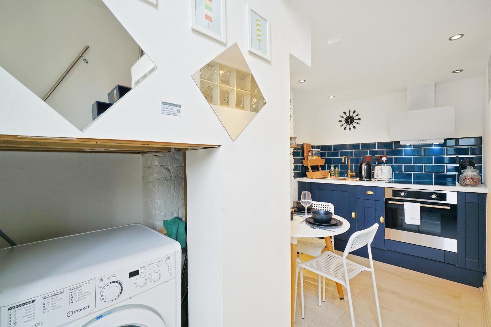 Cozy Split-level Studio Apartamento Londres