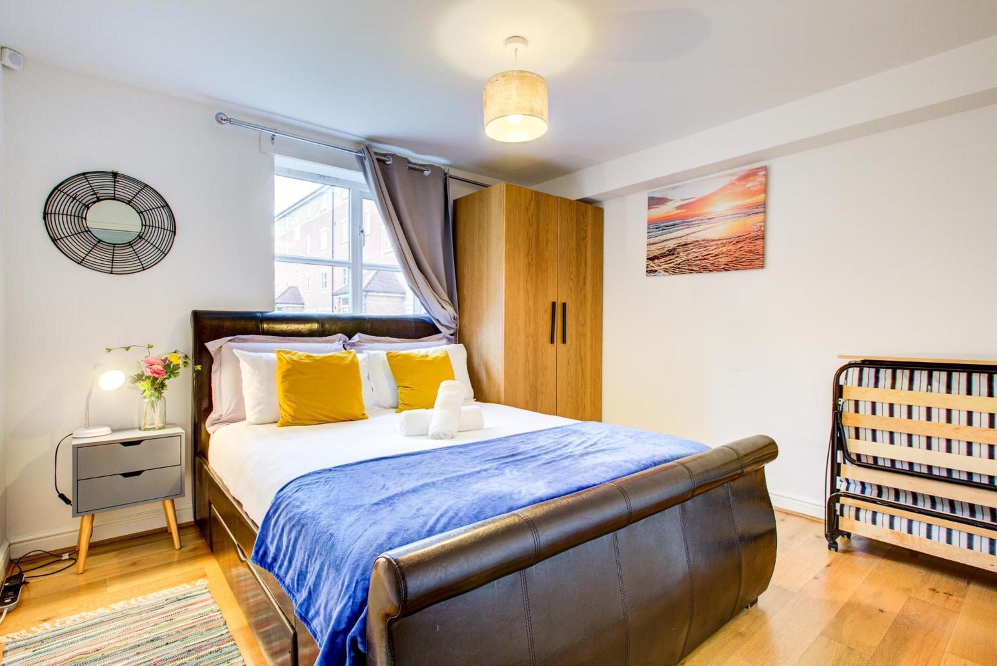 Apartment Spacious 2-bed Family With Pets Welcome London