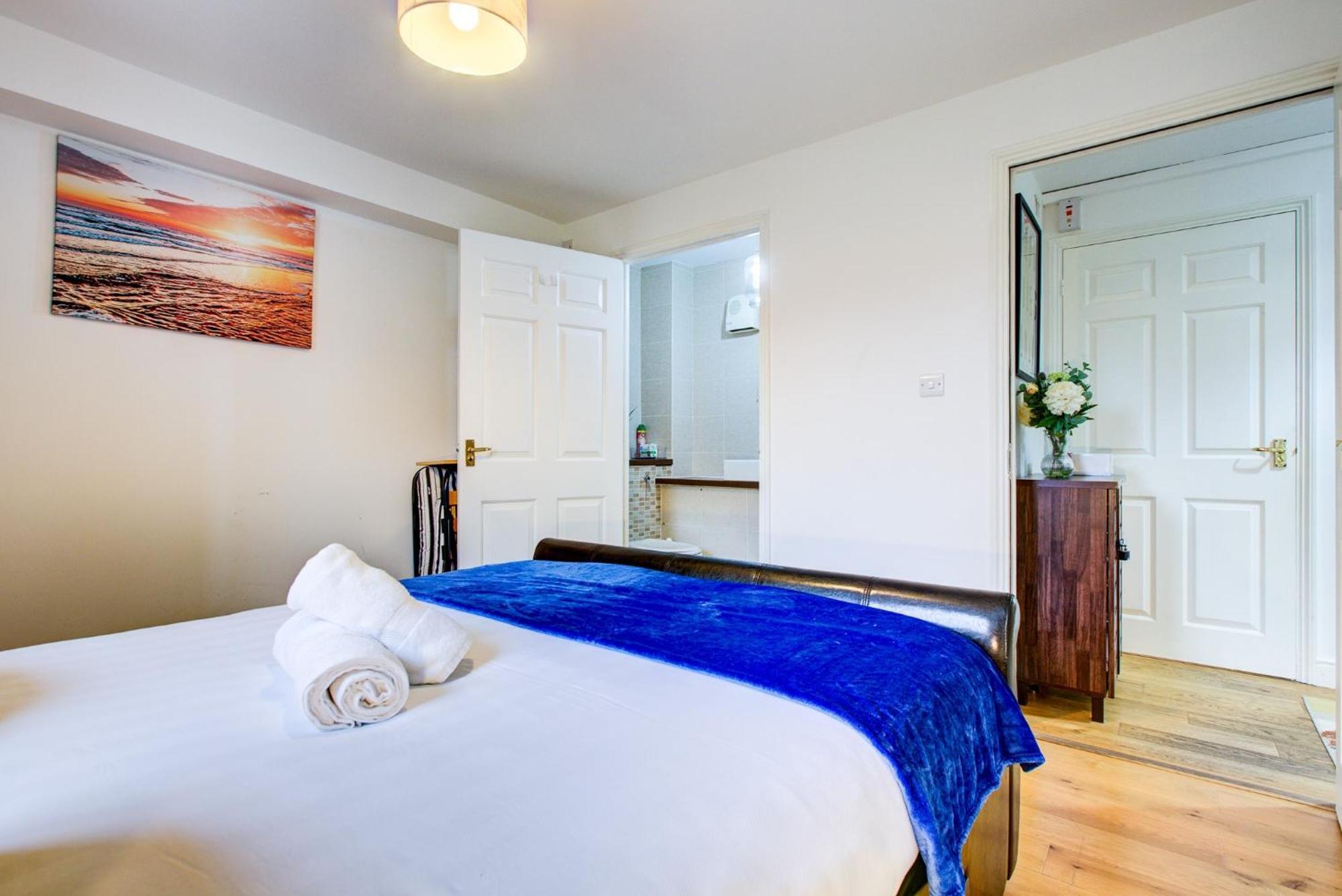 Spacious 2-bed Family With Pets Welcome Apartment