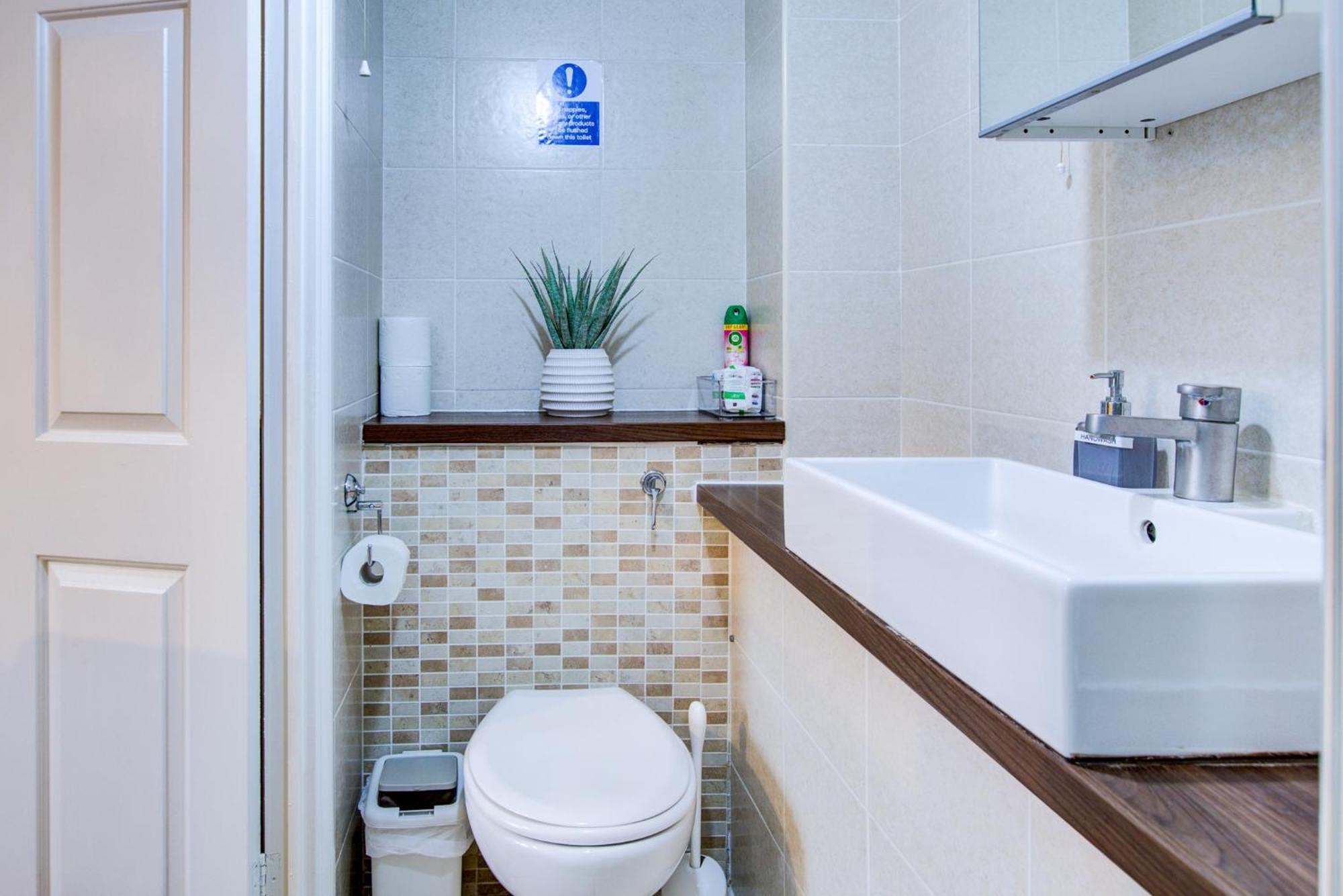 Apartment Spacious 2-bed Family With Pets Welcome *