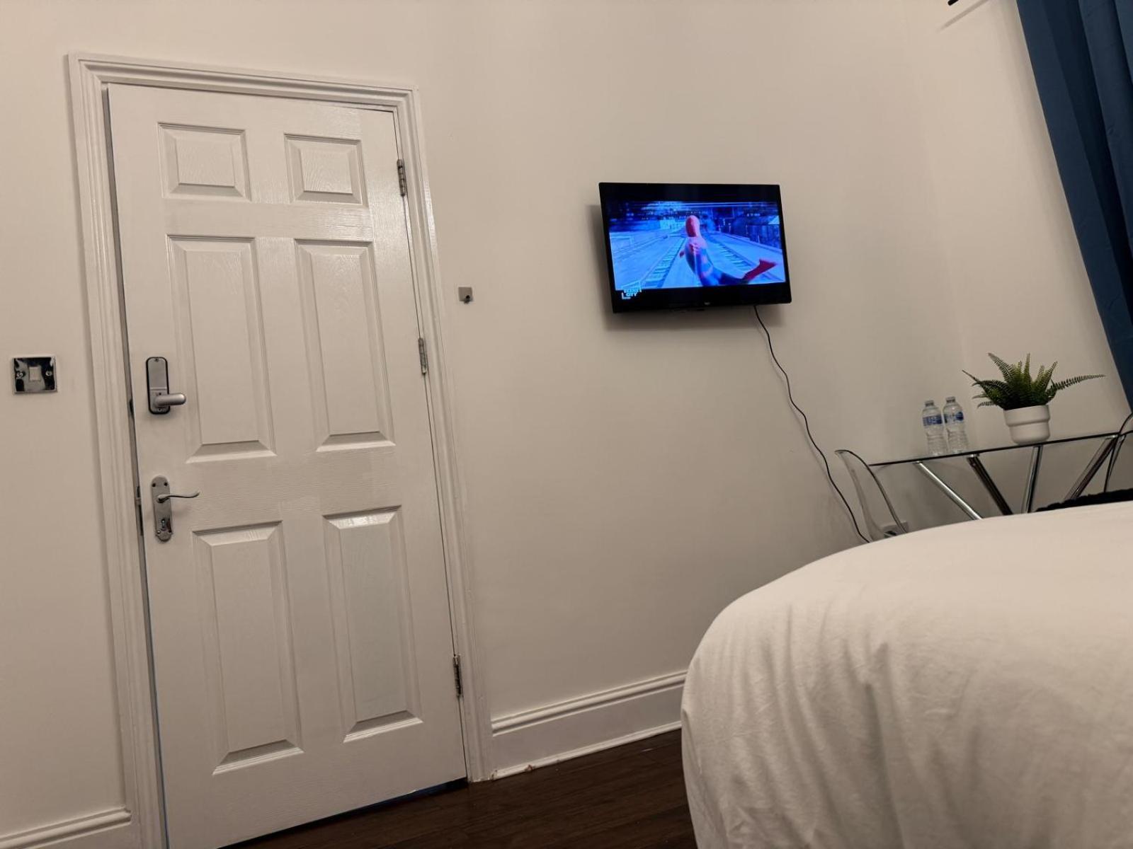 The Riverside Haven Homestay London