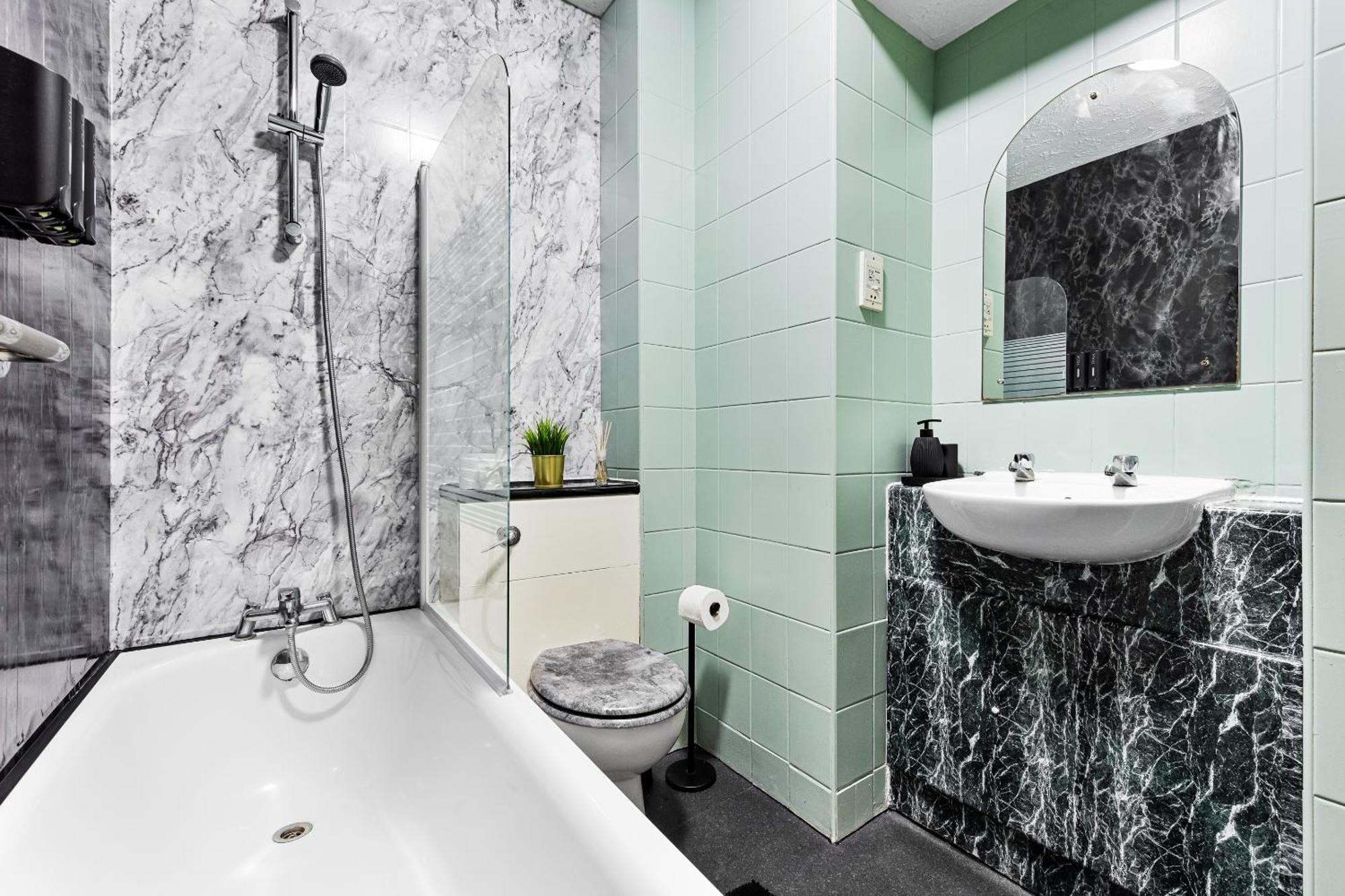 Elegant & Cozy Fbs Downtown Flat Apartment