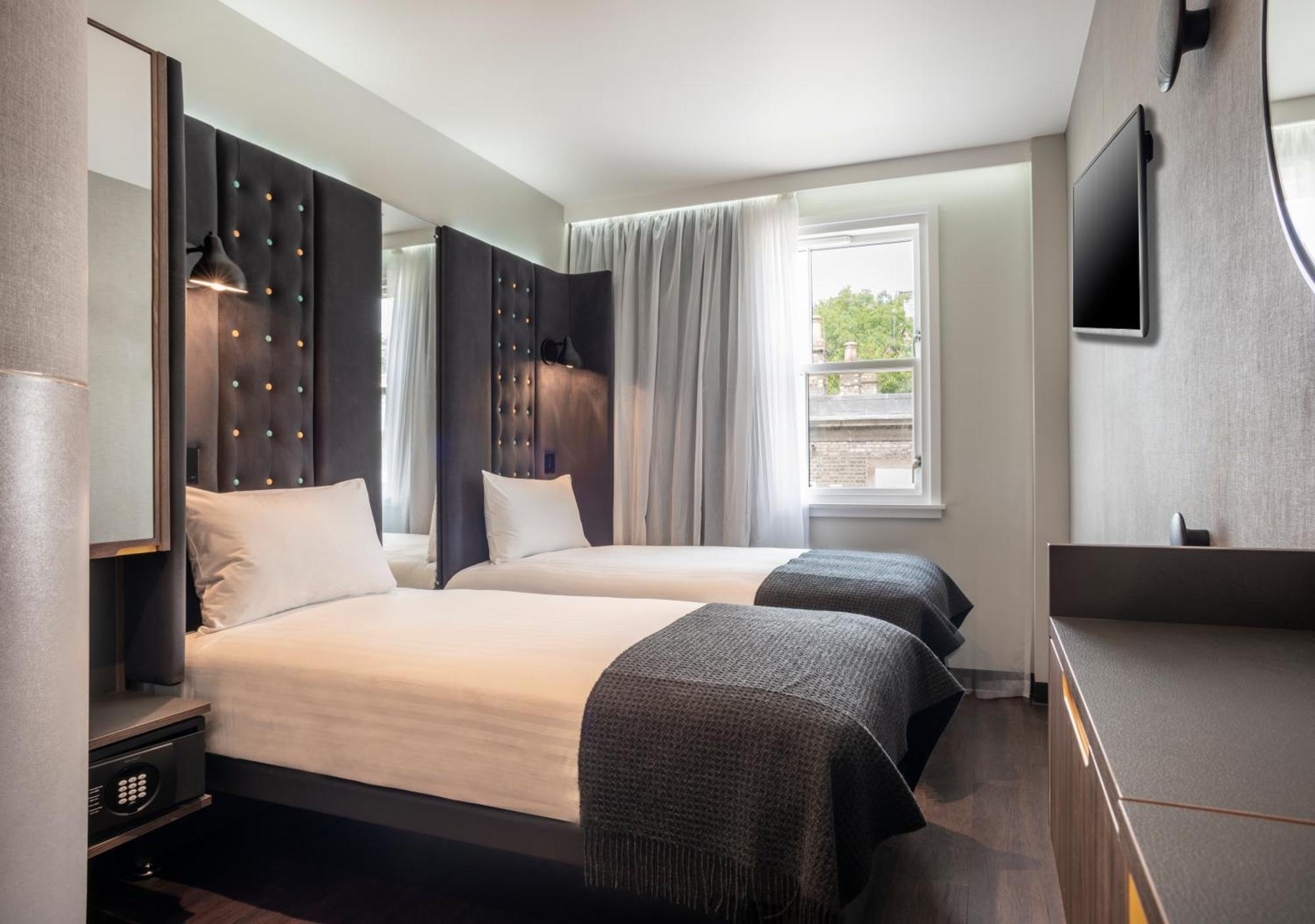Point A Canary Wharf Hotel London