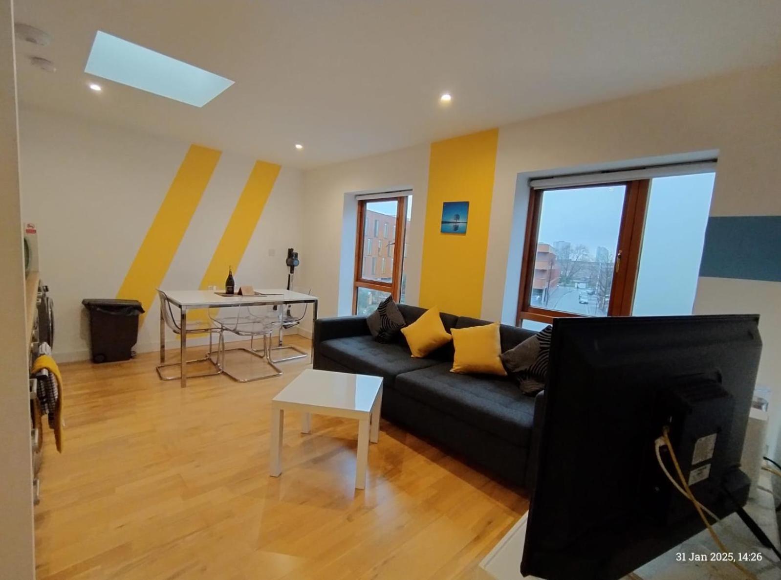 Lovely 1 Bedroom In South East Apartment London