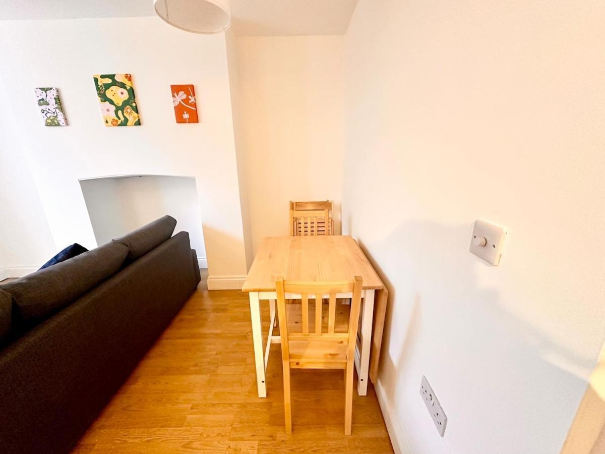 Flat-by Lewisham Train Station London