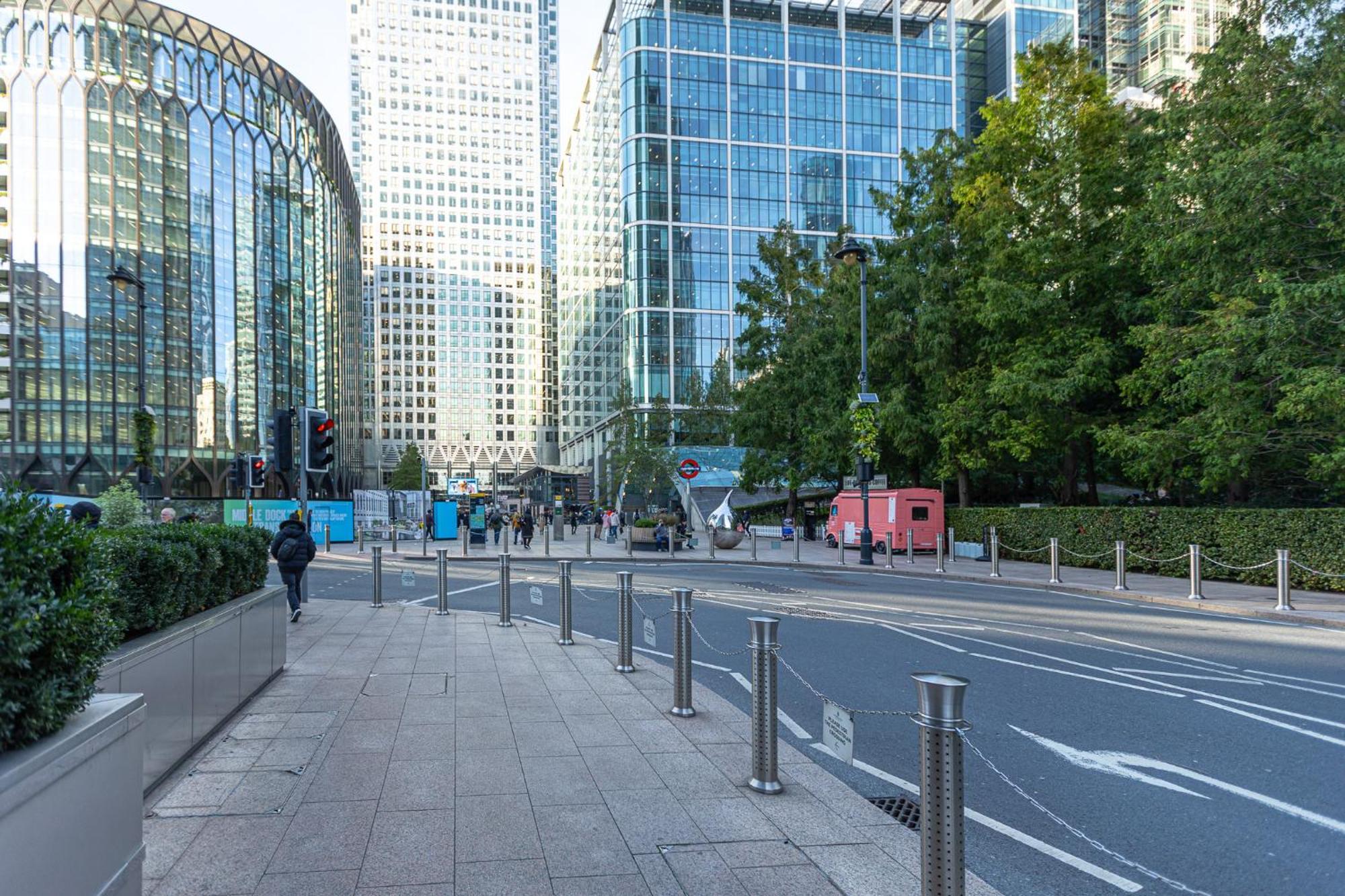 New Listing! Modern 3br, Prime Canary Wharf *