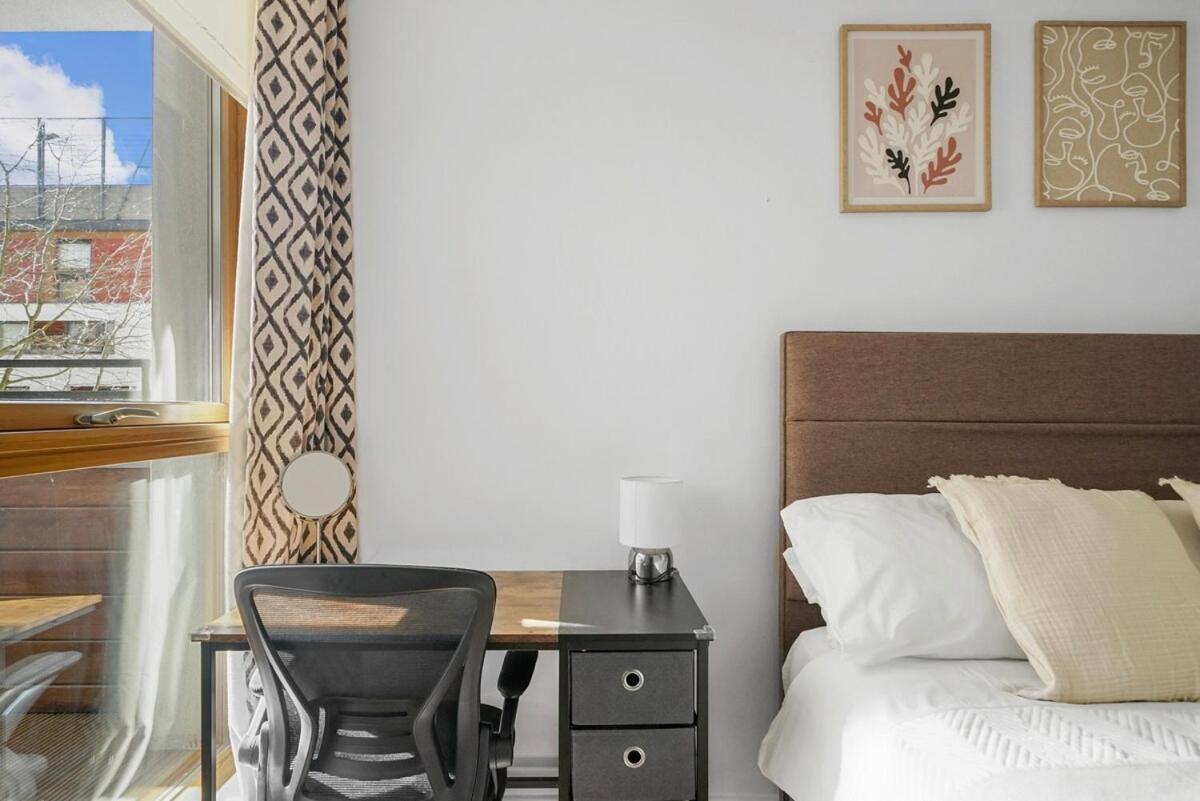 Apartment Modern In Canary Wharf Business Hub London