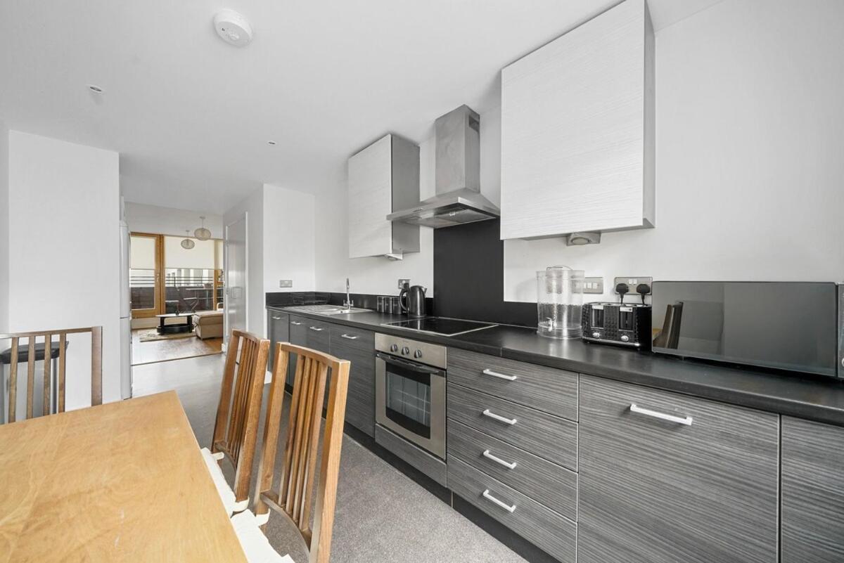 Apartment Modern In Canary Wharf Business Hub London