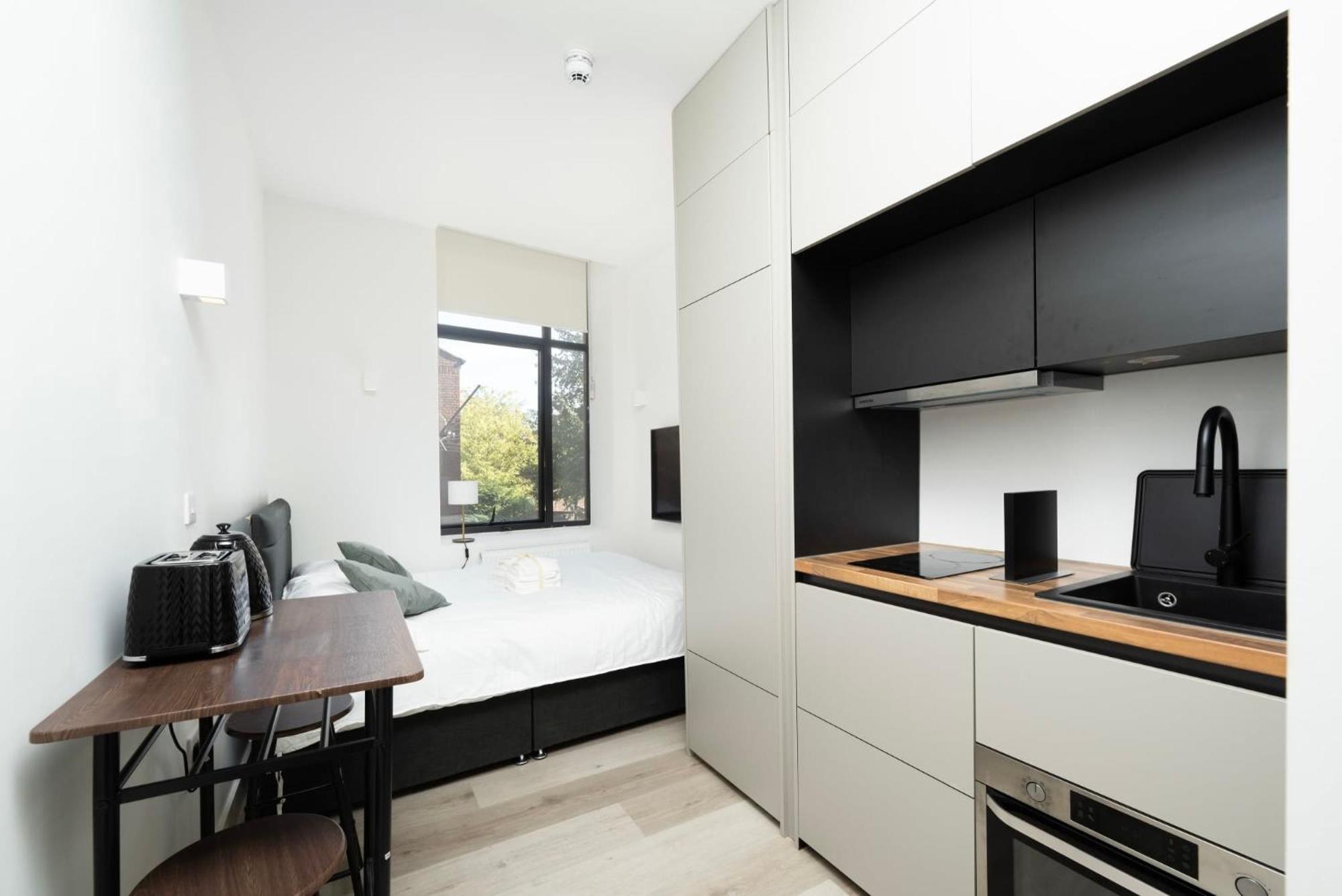 Modern Living At Antigallican In Apartment
