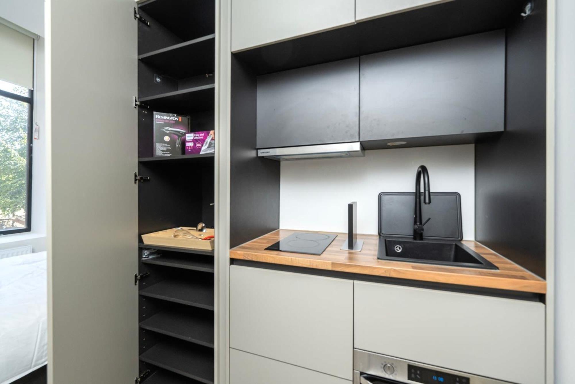 Apartment Modern Living At Antigallican In London