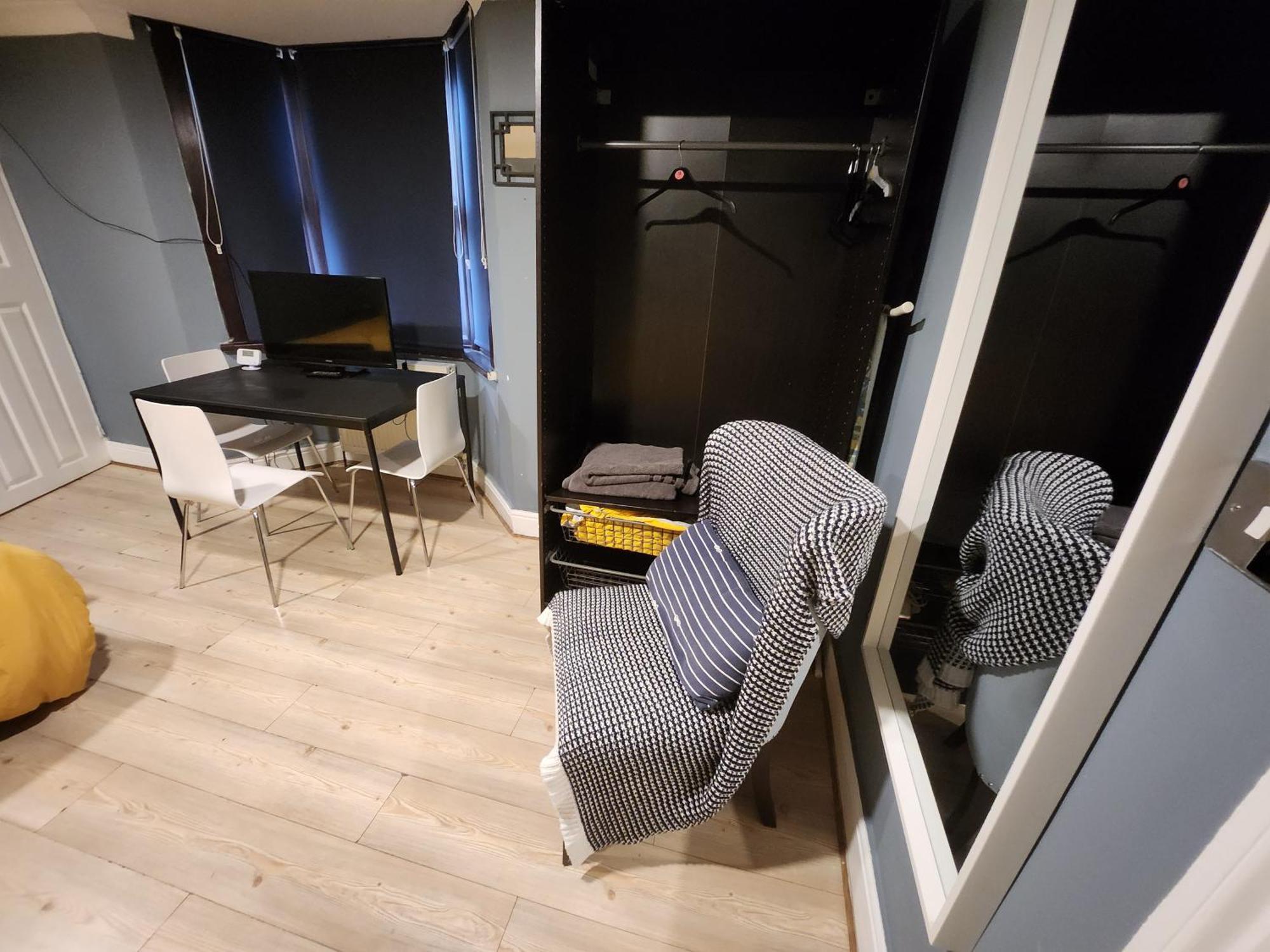 Apartment Dodi Aparts London, Near Stratford Close To Tube Station London