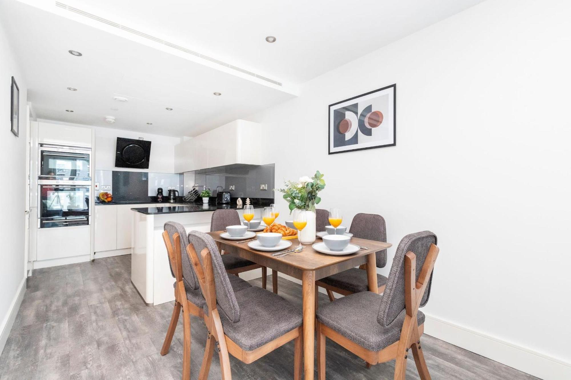Bnbnova - 2br - Tower Bridge & Liverpool Street Apartment