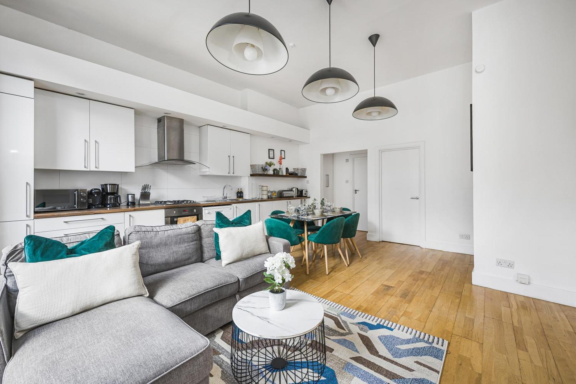 Apartment Great Eastern 1 By Artsy