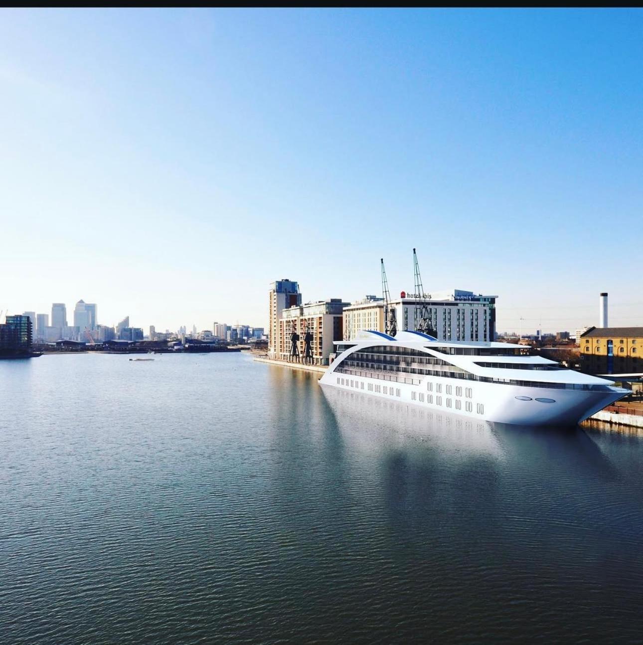 Riverside * London