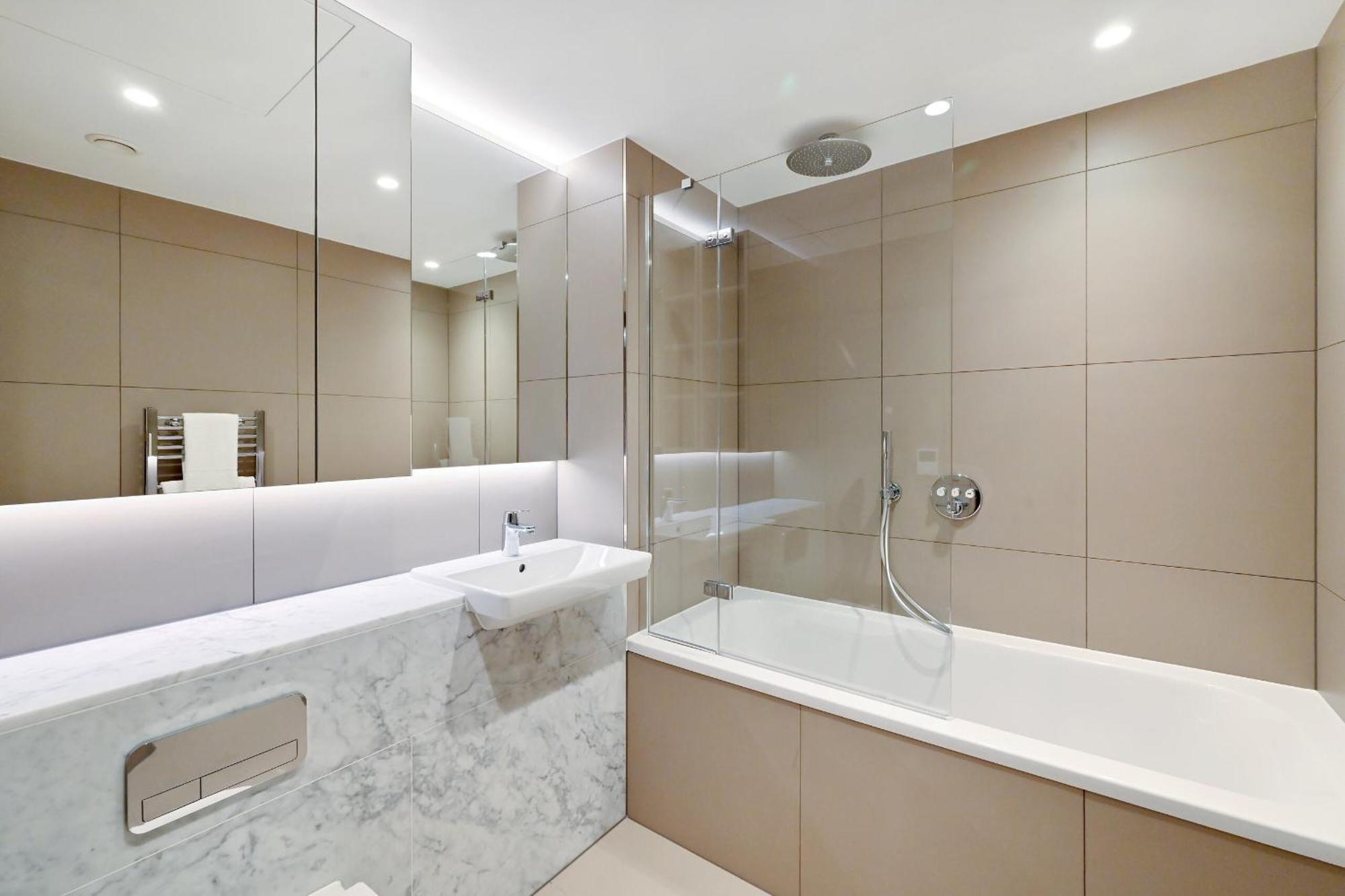 Access Tower Hill Apartment