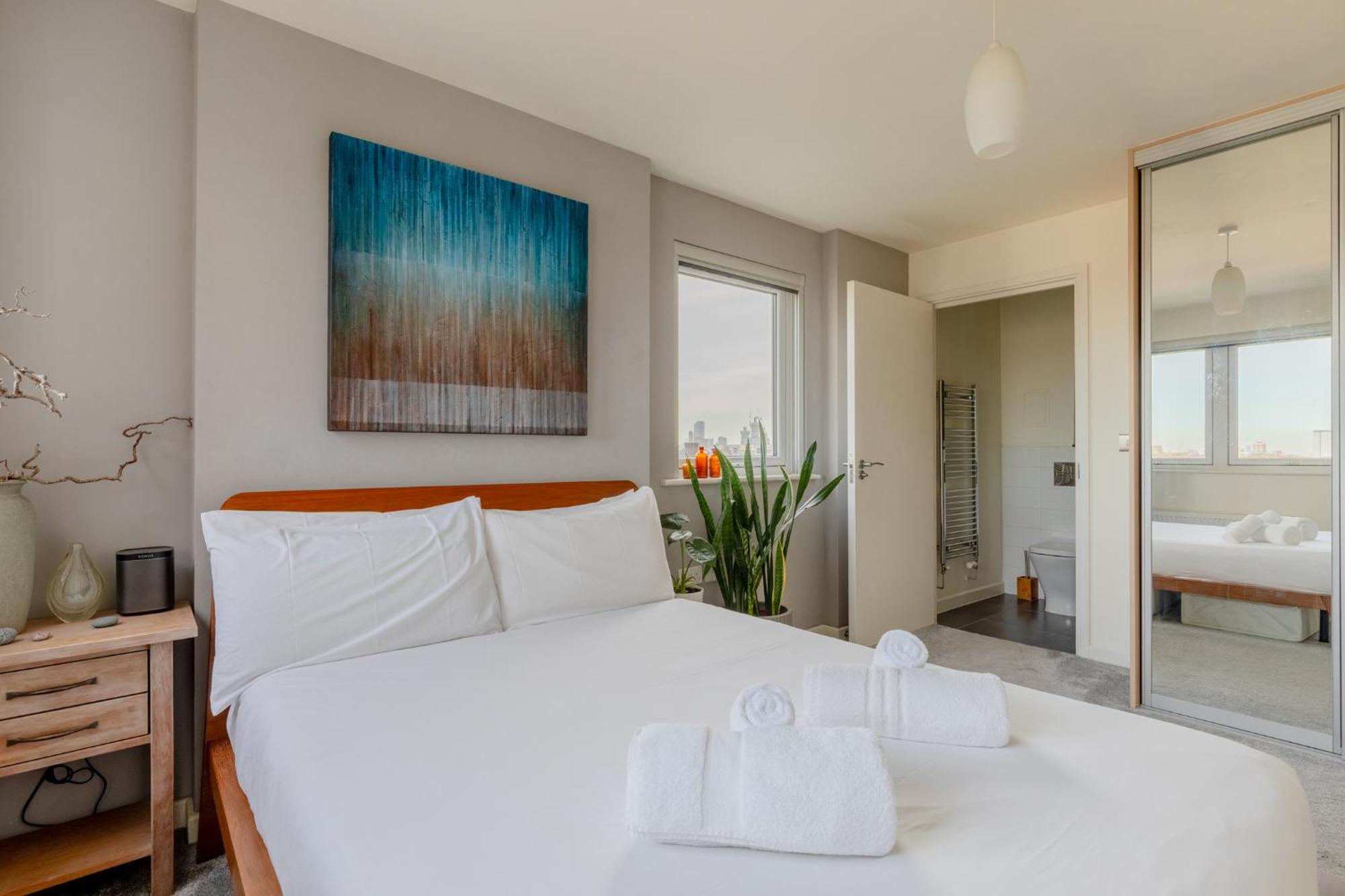 Sun Filled 2bd Flat With Views Mile End Apartment *
