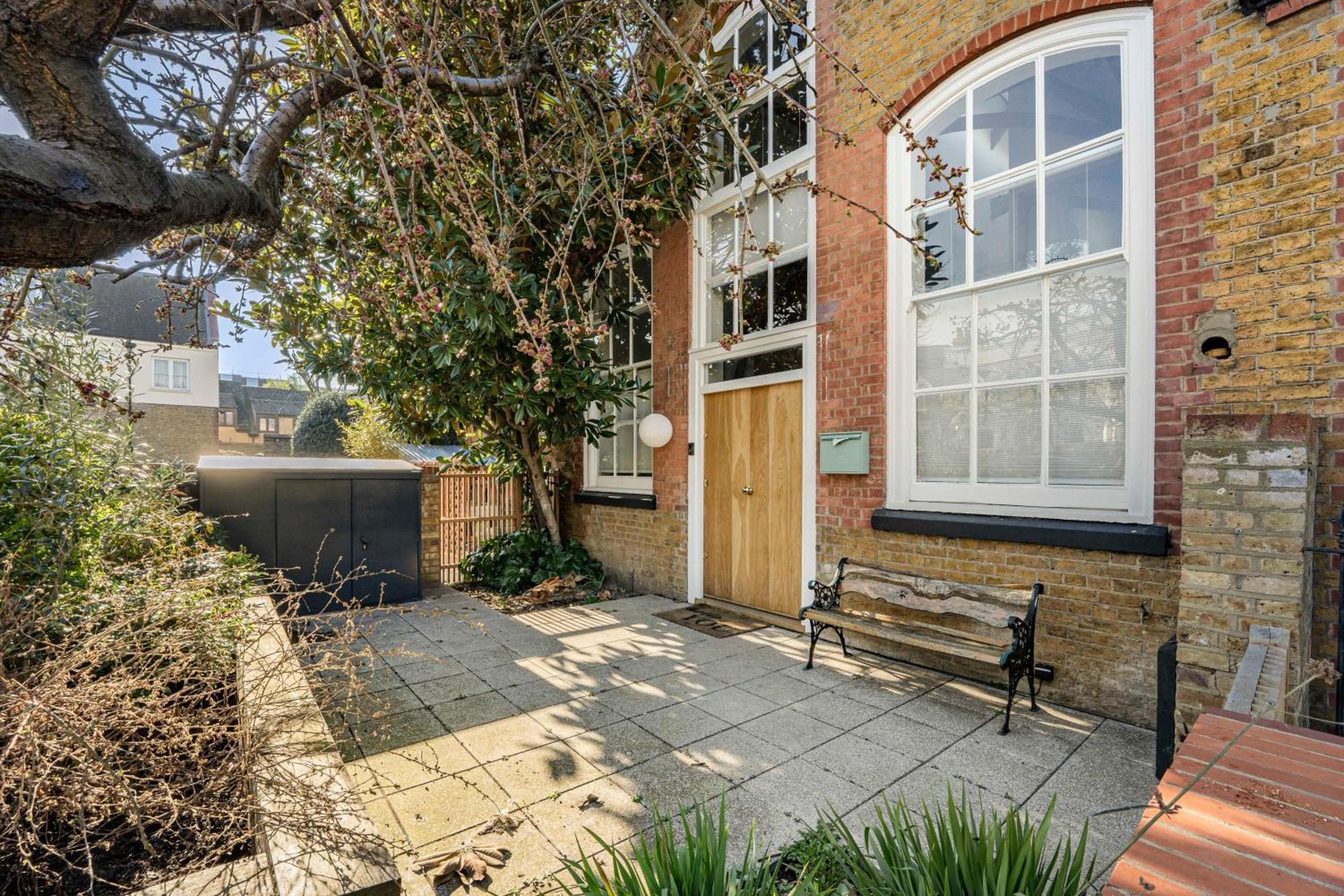 Schoolbell Mews Full 3 Bedroom 2 Bathroom Architect Designed Mews House Fabulous Bow, Victoria Park Location Casa de férias